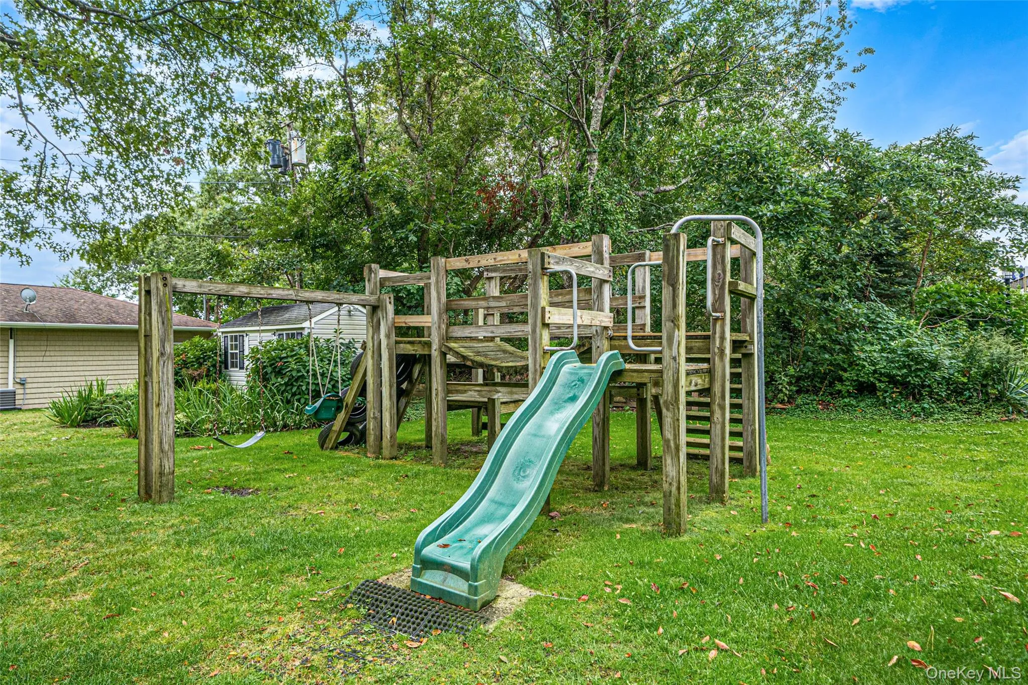 103 Fox Hill Drive, Riverhead, NY, 2 Bedrooms Bedrooms, 5 Rooms Rooms,2 BathroomsBathrooms,Residential,For Rent,Fox Hill,0,1019114 103 Fox Hill Drive, Riverhead, NY, 2 Bedrooms Bedrooms, 5 Rooms Rooms,2 BathroomsBathrooms,Residential,For Rent,Fox Hill,0,1019114