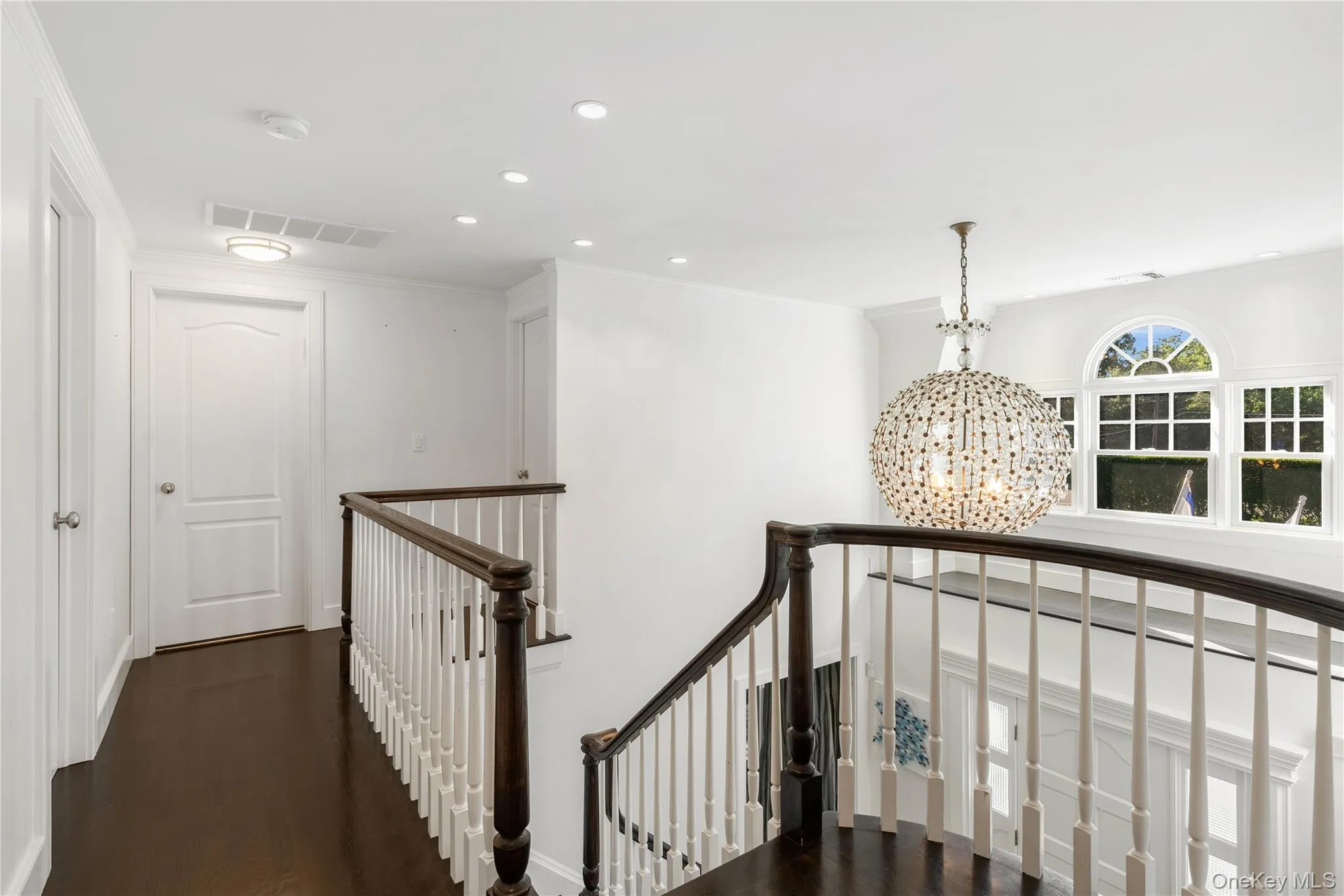 275 Main Street, Southampton, NY, 7 Bedrooms Bedrooms, 11 Rooms Rooms,5 BathroomsBathrooms,Residential Lease,For Rent,Main,0,KEY1019115 275 Main Street, Southampton, NY, 7 Bedrooms Bedrooms, 11 Rooms Rooms,5 BathroomsBathrooms,Residential Lease,For Rent,Main,0,KEY1019115