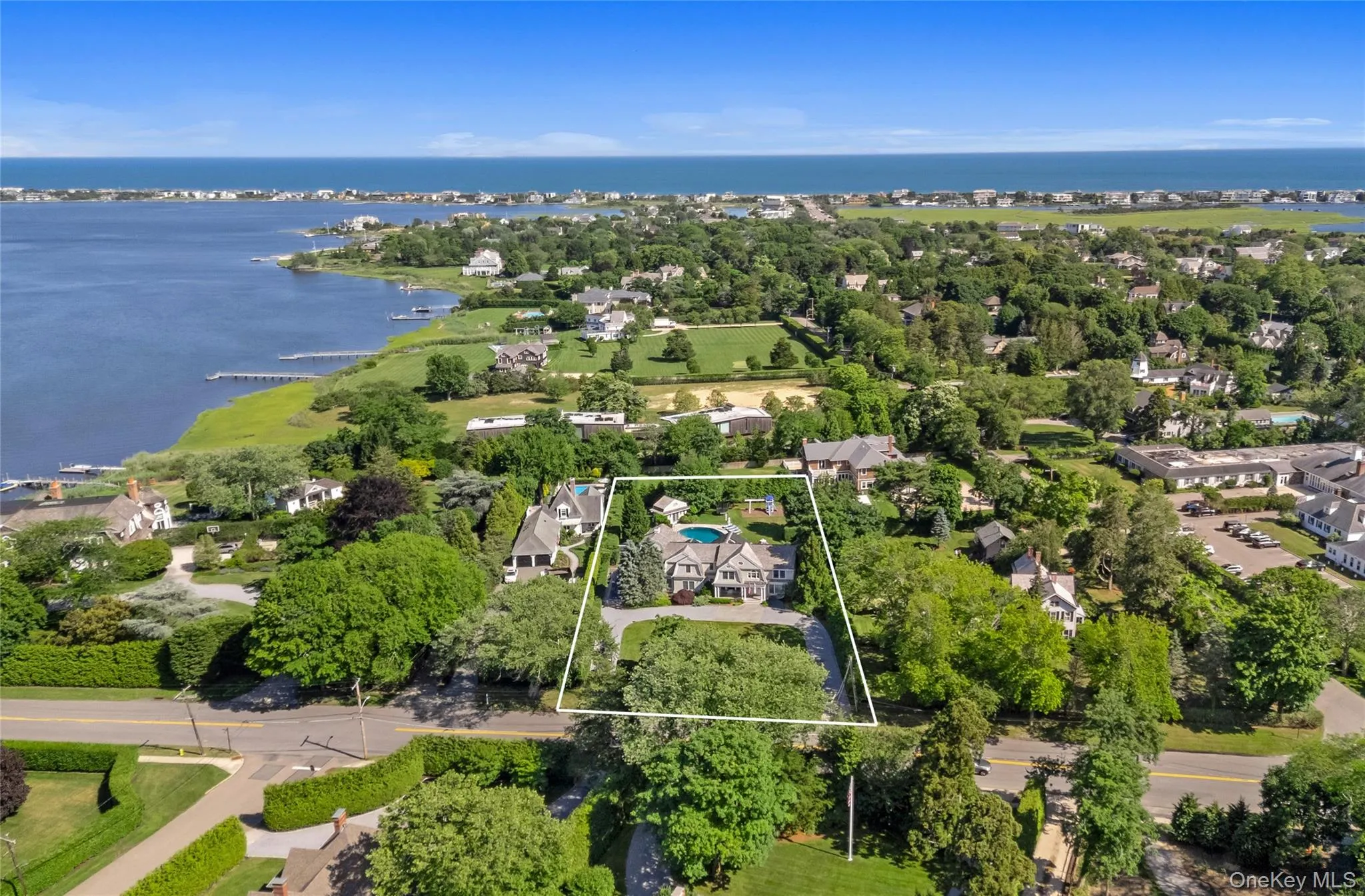 275 Main Street, Southampton, NY, 7 Bedrooms Bedrooms, 11 Rooms Rooms,5 BathroomsBathrooms,Residential Lease,For Rent,Main,0,KEY1019115 275 Main Street, Southampton, NY, 7 Bedrooms Bedrooms, 11 Rooms Rooms,5 BathroomsBathrooms,Residential Lease,For Rent,Main,0,KEY1019115