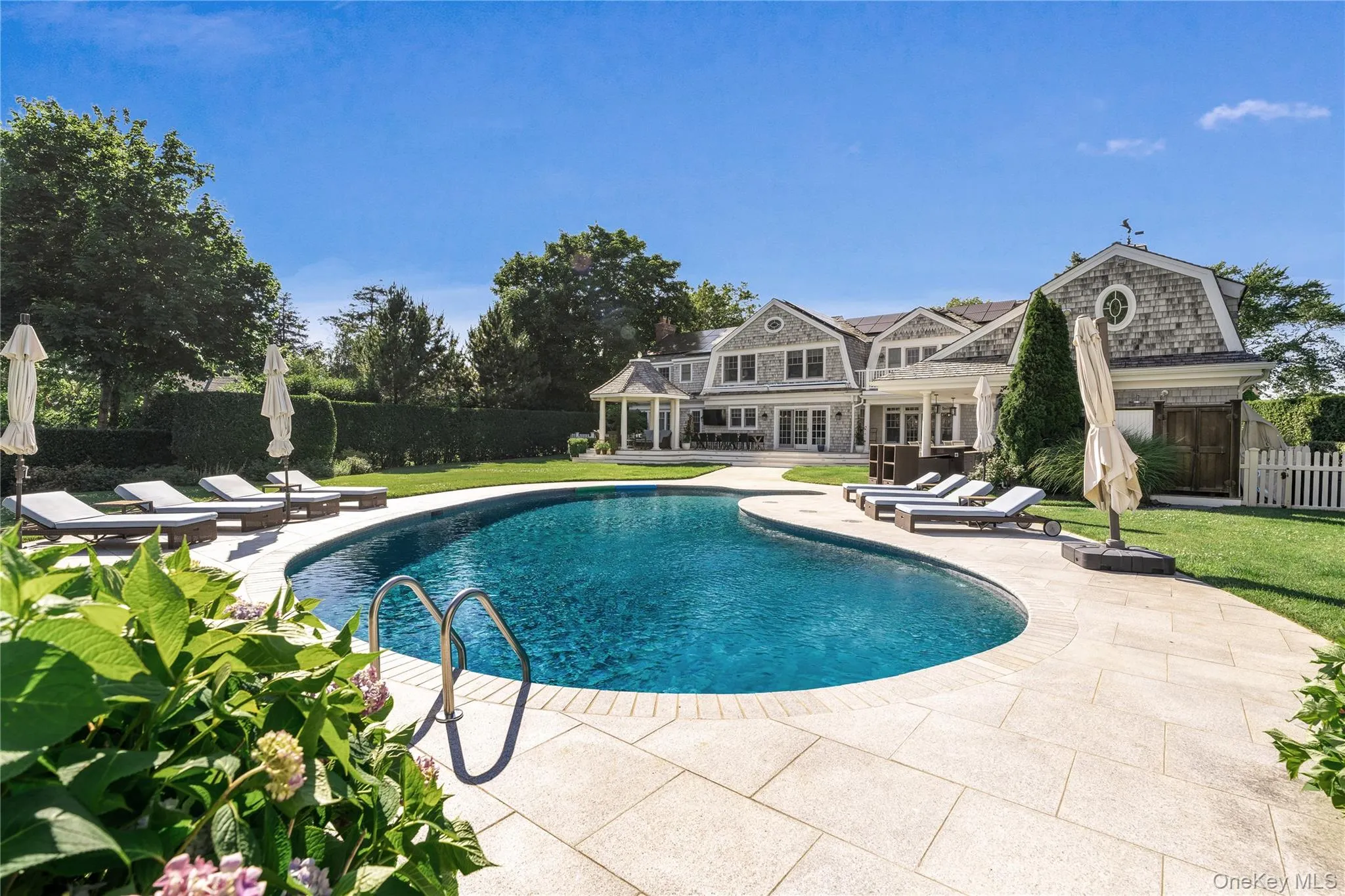 275 Main Street, Southampton, NY, 7 Bedrooms Bedrooms, 11 Rooms Rooms,5 BathroomsBathrooms,Residential Lease,For Rent,Main,0,KEY1019115 275 Main Street, Southampton, NY, 7 Bedrooms Bedrooms, 11 Rooms Rooms,5 BathroomsBathrooms,Residential Lease,For Rent,Main,0,KEY1019115