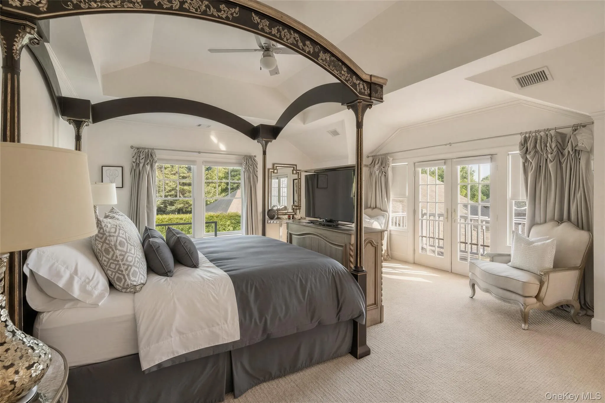 275 Main Street, Southampton, NY, 7 Bedrooms Bedrooms, 11 Rooms Rooms,5 BathroomsBathrooms,Residential Lease,For Rent,Main,0,KEY1019115 275 Main Street, Southampton, NY, 7 Bedrooms Bedrooms, 11 Rooms Rooms,5 BathroomsBathrooms,Residential Lease,For Rent,Main,0,KEY1019115