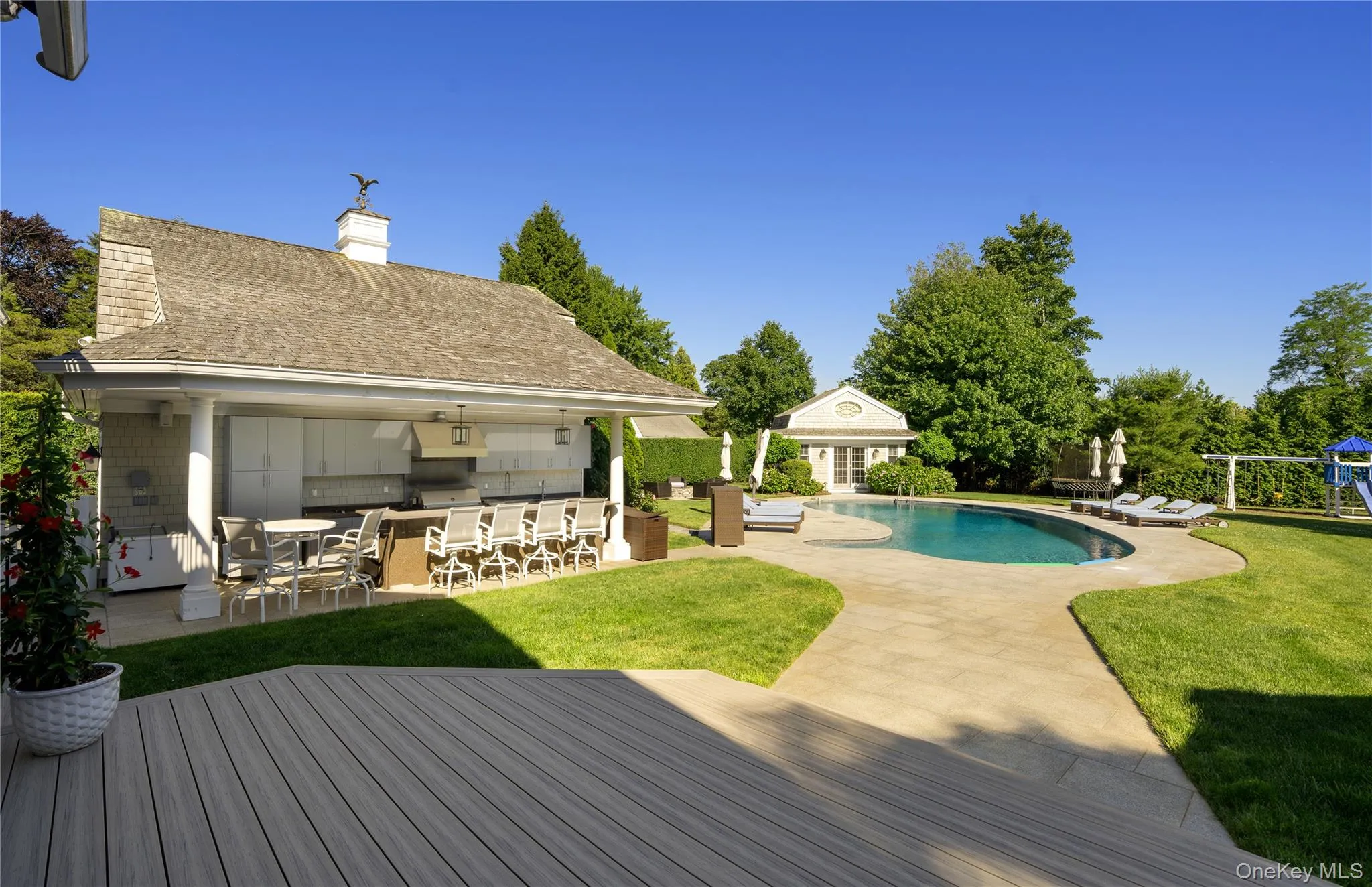 275 Main Street, Southampton, NY, 7 Bedrooms Bedrooms, 11 Rooms Rooms,5 BathroomsBathrooms,Residential Lease,For Rent,Main,0,KEY1019115 275 Main Street, Southampton, NY, 7 Bedrooms Bedrooms, 11 Rooms Rooms,5 BathroomsBathrooms,Residential Lease,For Rent,Main,0,KEY1019115
