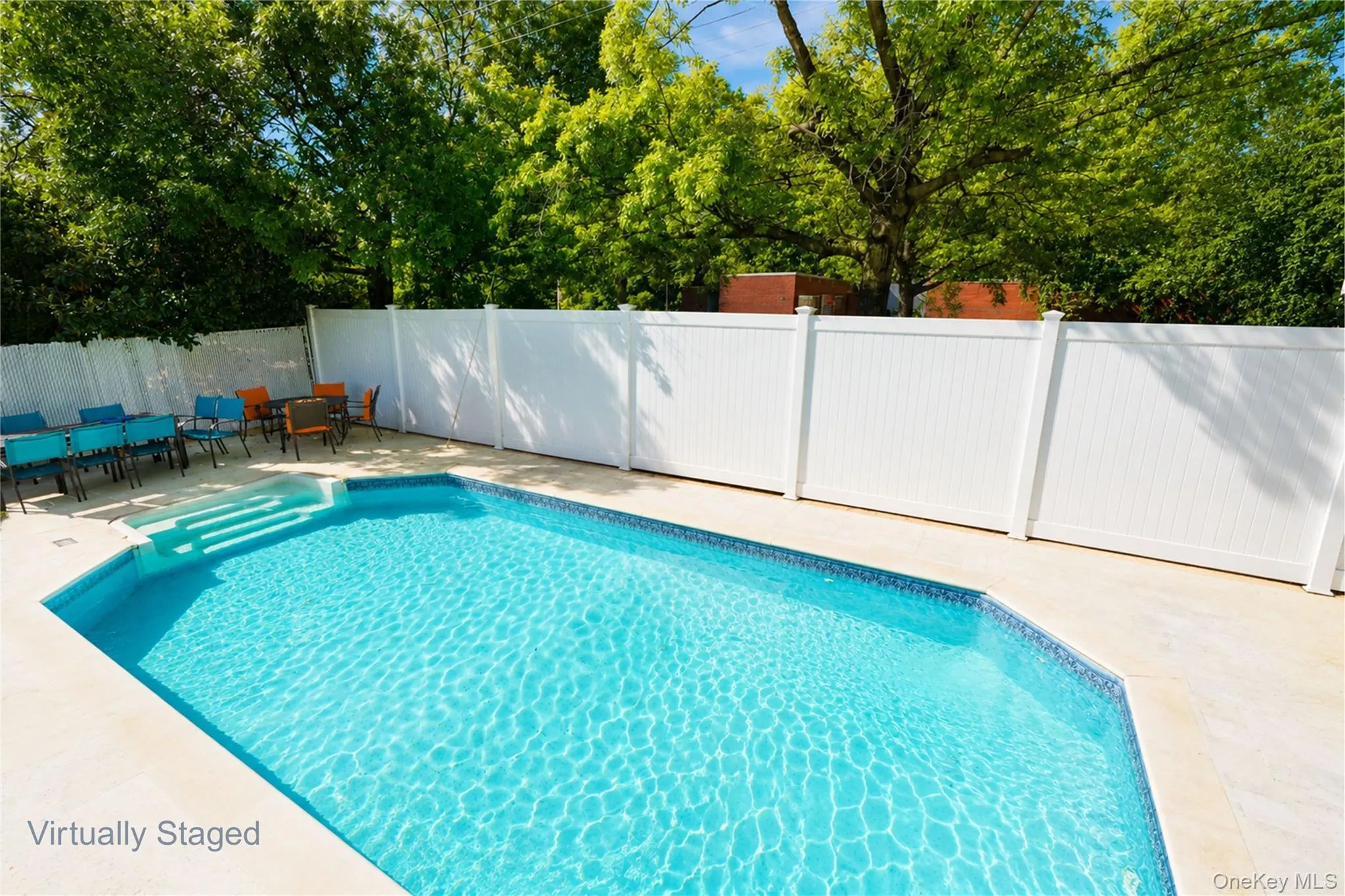 22 Putters Court, New York, NY, 4 Bedrooms Bedrooms, 8 Rooms Rooms,3 BathroomsBathrooms,Residential,For Rent,Putters,0,1019136 22 Putters Court, New York, NY, 4 Bedrooms Bedrooms, 8 Rooms Rooms,3 BathroomsBathrooms,Residential,For Rent,Putters,0,1019136