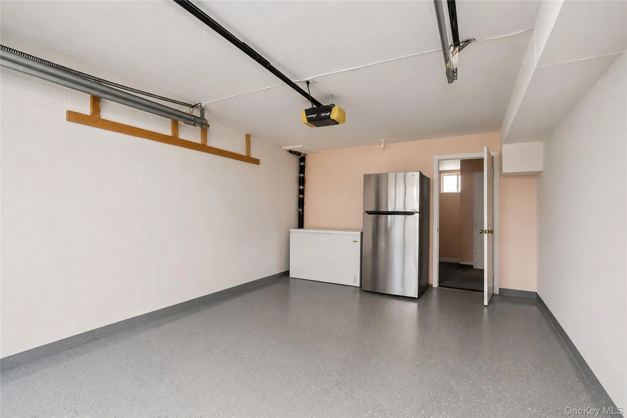 22 Putters Court, New York, NY, 4 Bedrooms Bedrooms, 8 Rooms Rooms,3 BathroomsBathrooms,Residential,For Rent,Putters,0,1019136 22 Putters Court, New York, NY, 4 Bedrooms Bedrooms, 8 Rooms Rooms,3 BathroomsBathrooms,Residential,For Rent,Putters,0,1019136