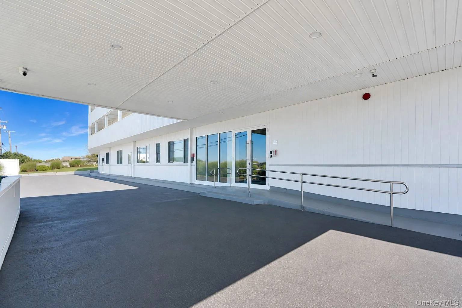 585 Dune Road, Southampton, NY, 1 Bedroom Bedrooms, 2 Rooms Rooms,1 BathroomBathrooms,Residential,For Rent,Dune,0,1019137 585 Dune Road, Southampton, NY, 1 Bedroom Bedrooms, 2 Rooms Rooms,1 BathroomBathrooms,Residential,For Rent,Dune,0,1019137