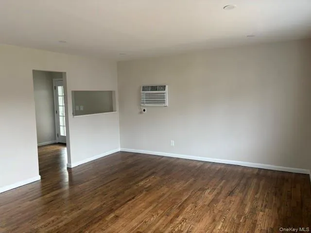 381 Clinton Avenue, Babylon, NY, 4 Bedrooms Bedrooms, 9 Rooms Rooms,2 BathroomsBathrooms,Residential,For Rent,Clinton,0,KEY1019140 381 Clinton Avenue, Babylon, NY, 4 Bedrooms Bedrooms, 9 Rooms Rooms,2 BathroomsBathrooms,Residential,For Rent,Clinton,0,KEY1019140