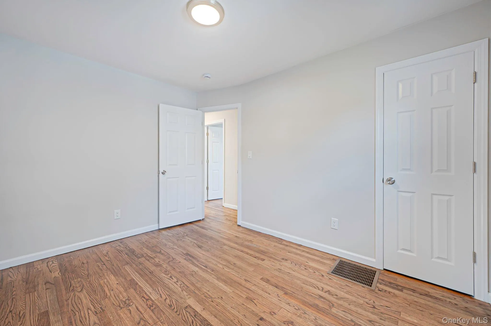 381 Clinton Avenue, Babylon, NY, 4 Bedrooms Bedrooms, 9 Rooms Rooms,2 BathroomsBathrooms,Residential,For Rent,Clinton,0,KEY1019140 381 Clinton Avenue, Babylon, NY, 4 Bedrooms Bedrooms, 9 Rooms Rooms,2 BathroomsBathrooms,Residential,For Rent,Clinton,0,KEY1019140