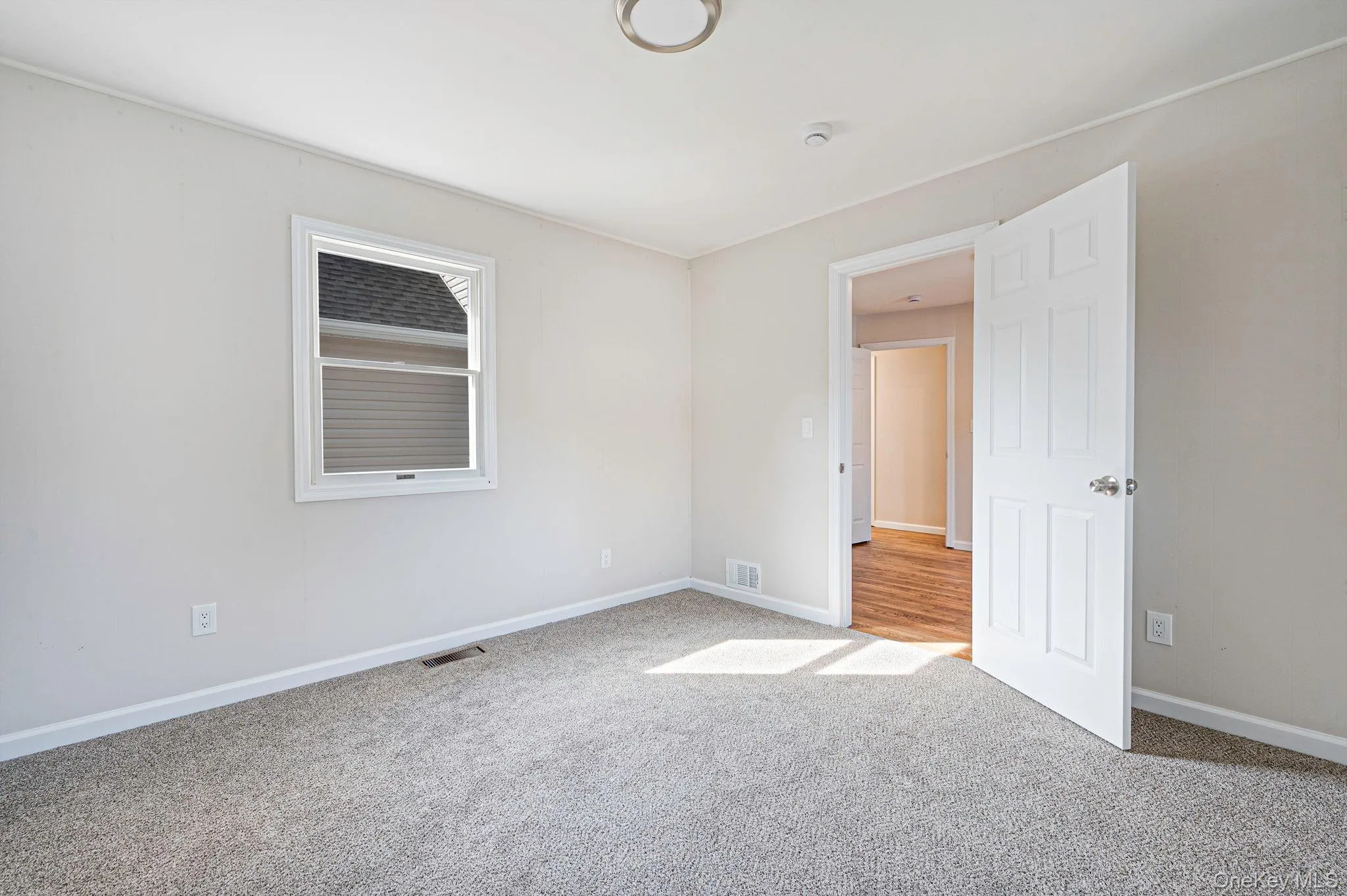 381 Clinton Avenue, Babylon, NY, 4 Bedrooms Bedrooms, 9 Rooms Rooms,2 BathroomsBathrooms,Residential,For Rent,Clinton,0,KEY1019140 381 Clinton Avenue, Babylon, NY, 4 Bedrooms Bedrooms, 9 Rooms Rooms,2 BathroomsBathrooms,Residential,For Rent,Clinton,0,KEY1019140