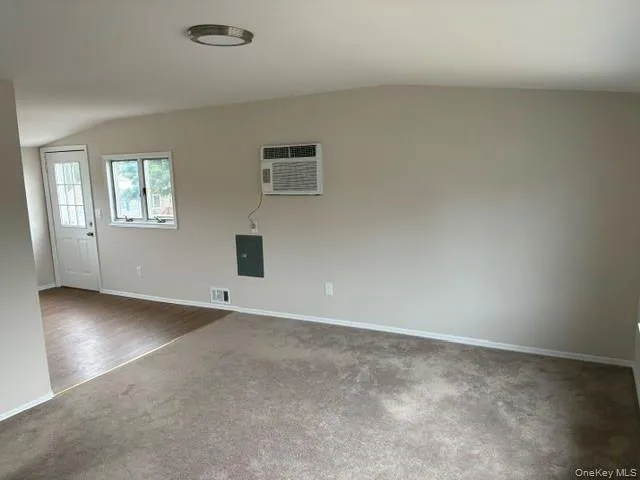 381 Clinton Avenue, Babylon, NY, 4 Bedrooms Bedrooms, 9 Rooms Rooms,2 BathroomsBathrooms,Residential,For Rent,Clinton,0,KEY1019140 381 Clinton Avenue, Babylon, NY, 4 Bedrooms Bedrooms, 9 Rooms Rooms,2 BathroomsBathrooms,Residential,For Rent,Clinton,0,KEY1019140