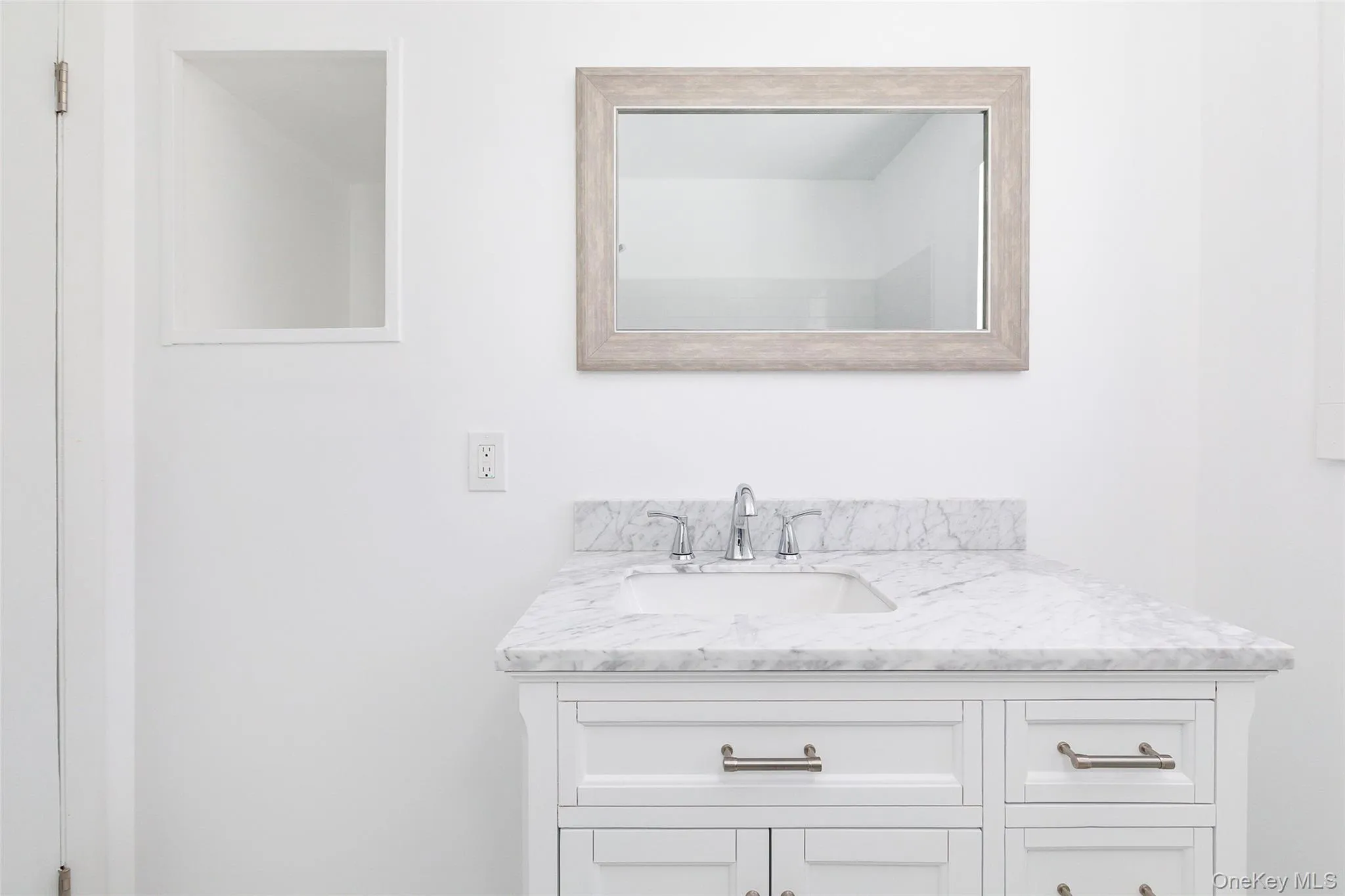 Bathroom with vanity Bathroom with vanity