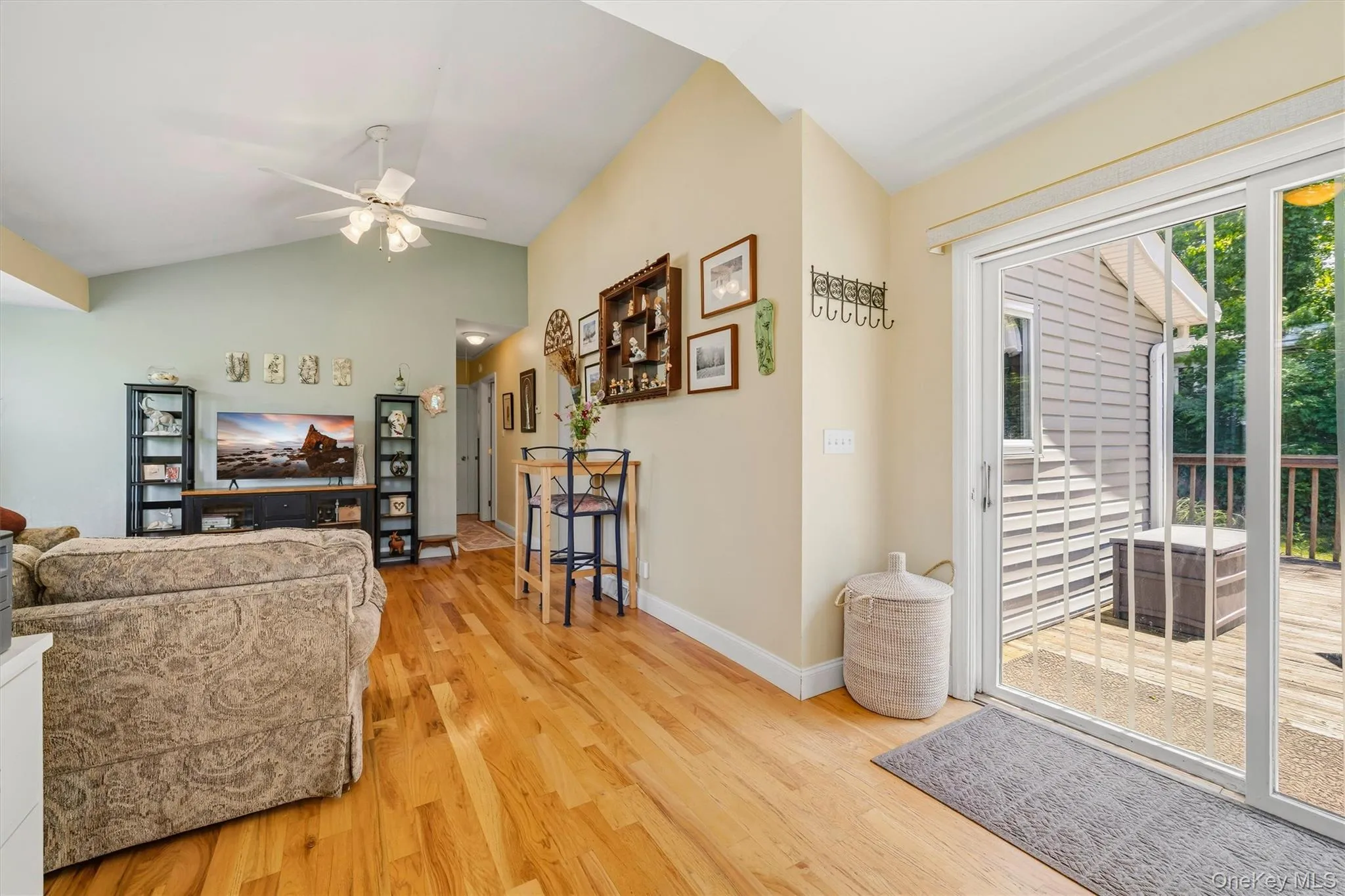 2 Rosemont Road, Monroe, NY, 3 Bedrooms Bedrooms, 7 Rooms Rooms,1 BathroomBathrooms,Residential,For Rent,Rosemont,0,1019144 2 Rosemont Road, Monroe, NY, 3 Bedrooms Bedrooms, 7 Rooms Rooms,1 BathroomBathrooms,Residential,For Rent,Rosemont,0,1019144