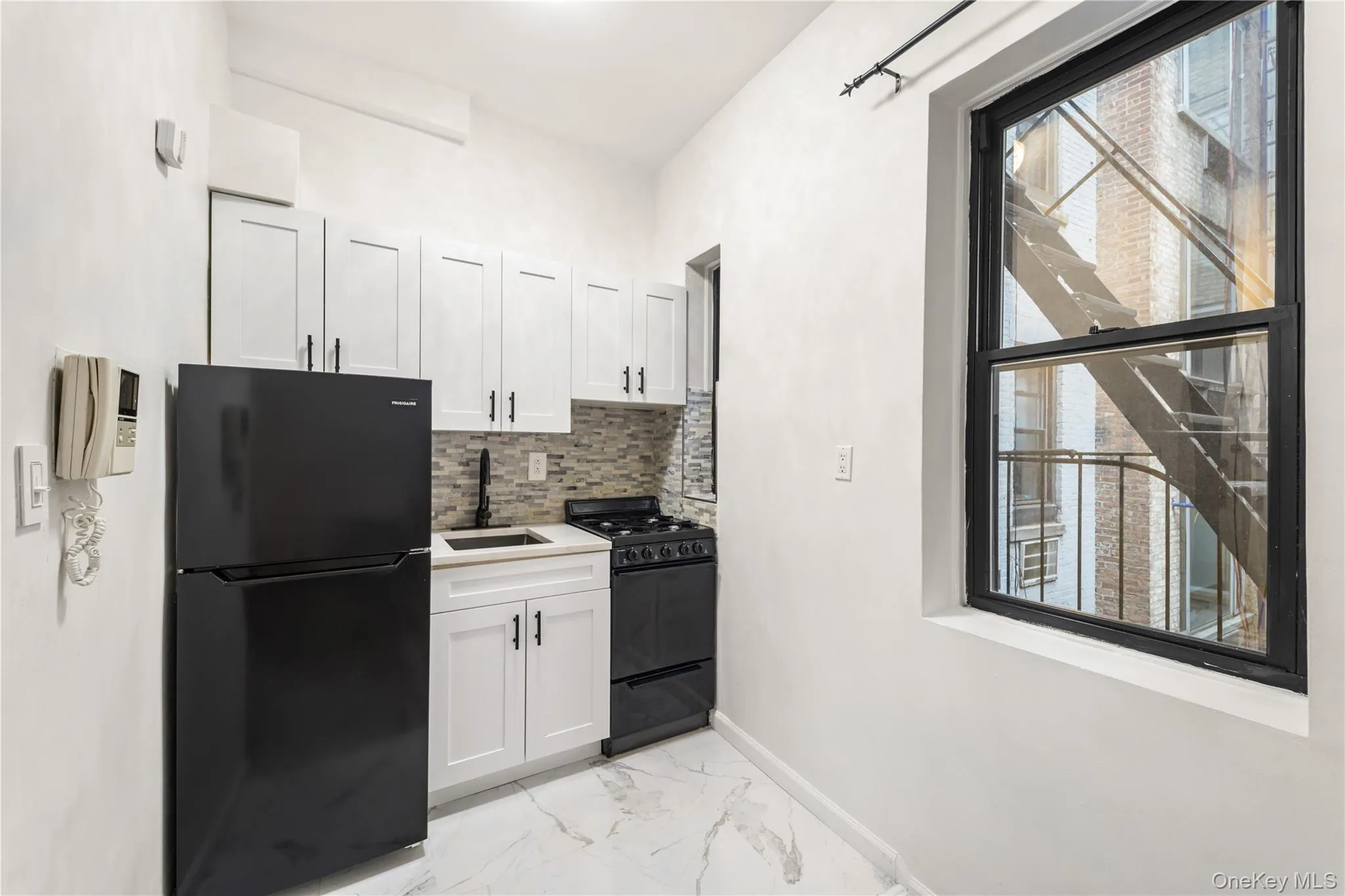 152 35th Street, New York, NY, 1 Room Rooms,1 BathroomBathrooms,Residential,For Rent,35th,0,1019145 152 35th Street, New York, NY, 1 Room Rooms,1 BathroomBathrooms,Residential,For Rent,35th,0,1019145