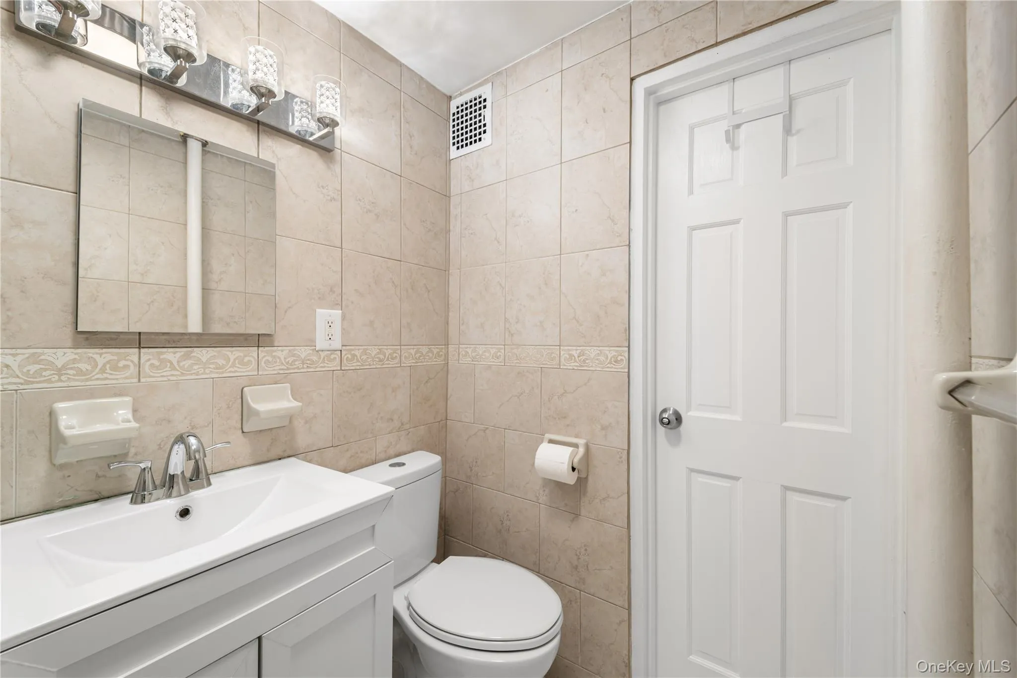 152 35th Street, New York, NY, 1 Room Rooms,1 BathroomBathrooms,Residential,For Rent,35th,0,1019145 152 35th Street, New York, NY, 1 Room Rooms,1 BathroomBathrooms,Residential,For Rent,35th,0,1019145
