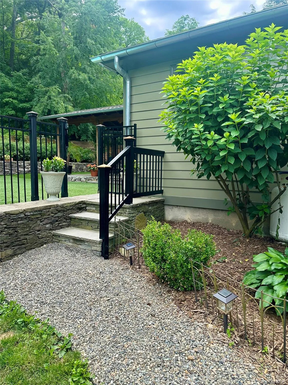 5012 Albany Post, Hyde Park, NY, 3 Bedrooms Bedrooms, 7 Rooms Rooms,2 BathroomsBathrooms,Residential,For Rent,Albany Post,0,1019148 5012 Albany Post, Hyde Park, NY, 3 Bedrooms Bedrooms, 7 Rooms Rooms,2 BathroomsBathrooms,Residential,For Rent,Albany Post,0,1019148