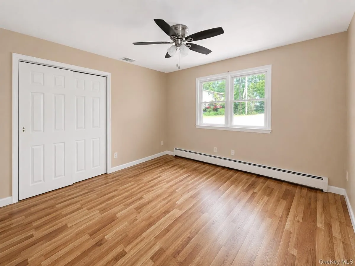 315 Walnut Avenue, New Windsor, NY, 3 Bedrooms Bedrooms, 6 Rooms Rooms,2 BathroomsBathrooms,Residential Lease,For Rent,Walnut,0,1019149 315 Walnut Avenue, New Windsor, NY, 3 Bedrooms Bedrooms, 6 Rooms Rooms,2 BathroomsBathrooms,Residential Lease,For Rent,Walnut,0,1019149