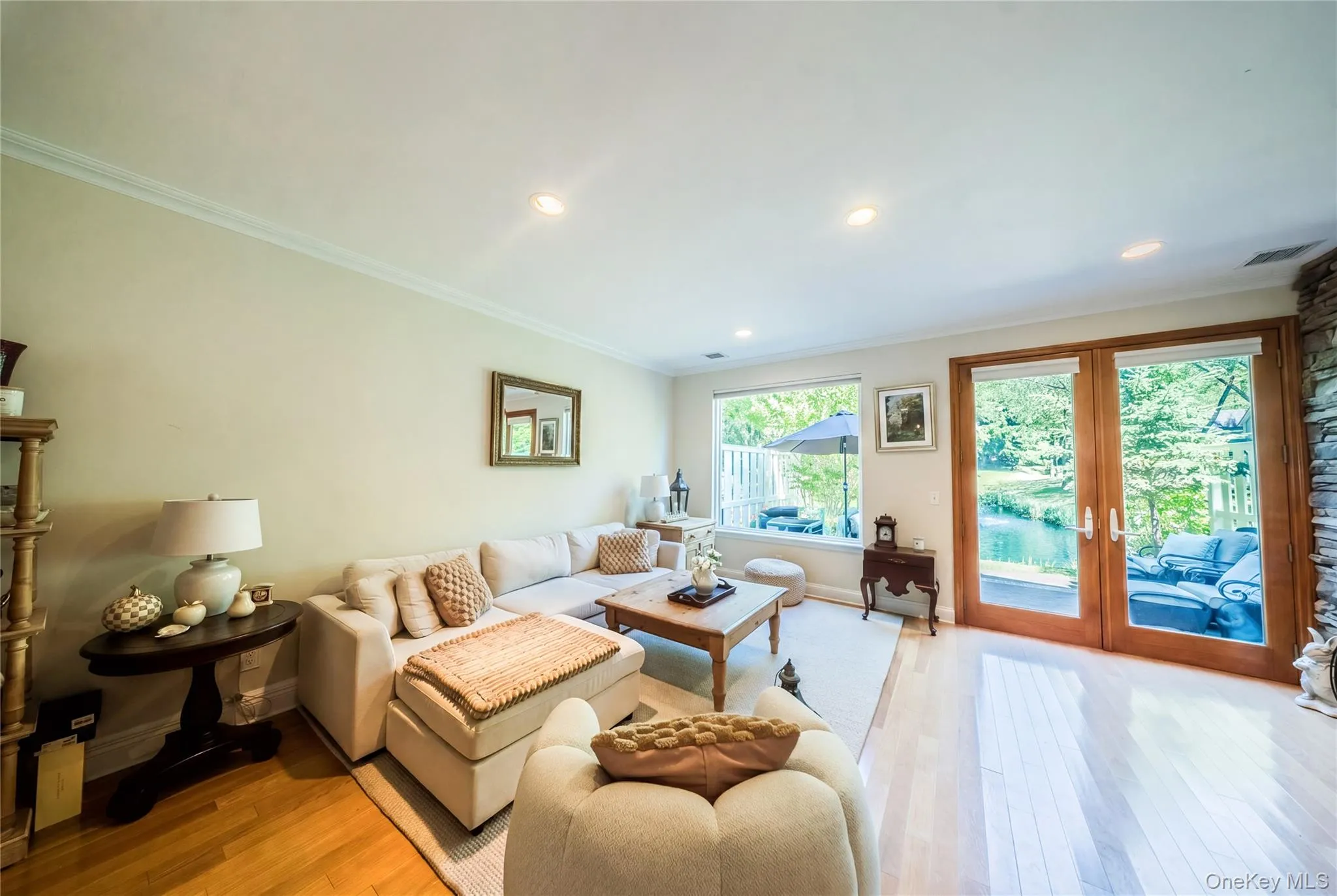 56 Leeward Court, Brookhaven, NY, 2 Bedrooms Bedrooms, 5 Rooms Rooms,2 BathroomsBathrooms,Residential,For Rent,Leeward,0,1019153 56 Leeward Court, Brookhaven, NY, 2 Bedrooms Bedrooms, 5 Rooms Rooms,2 BathroomsBathrooms,Residential,For Rent,Leeward,0,1019153