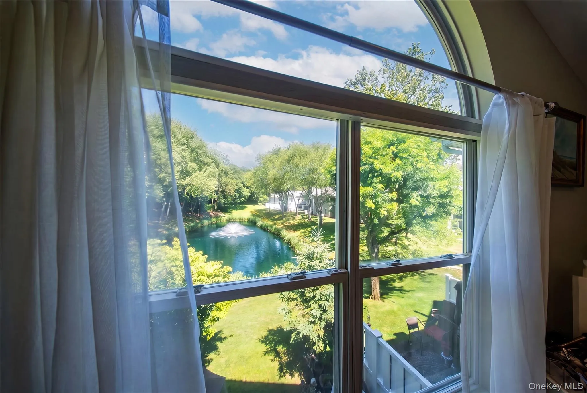 56 Leeward Court, Brookhaven, NY, 2 Bedrooms Bedrooms, 5 Rooms Rooms,2 BathroomsBathrooms,Residential,For Rent,Leeward,0,1019153 56 Leeward Court, Brookhaven, NY, 2 Bedrooms Bedrooms, 5 Rooms Rooms,2 BathroomsBathrooms,Residential,For Rent,Leeward,0,1019153