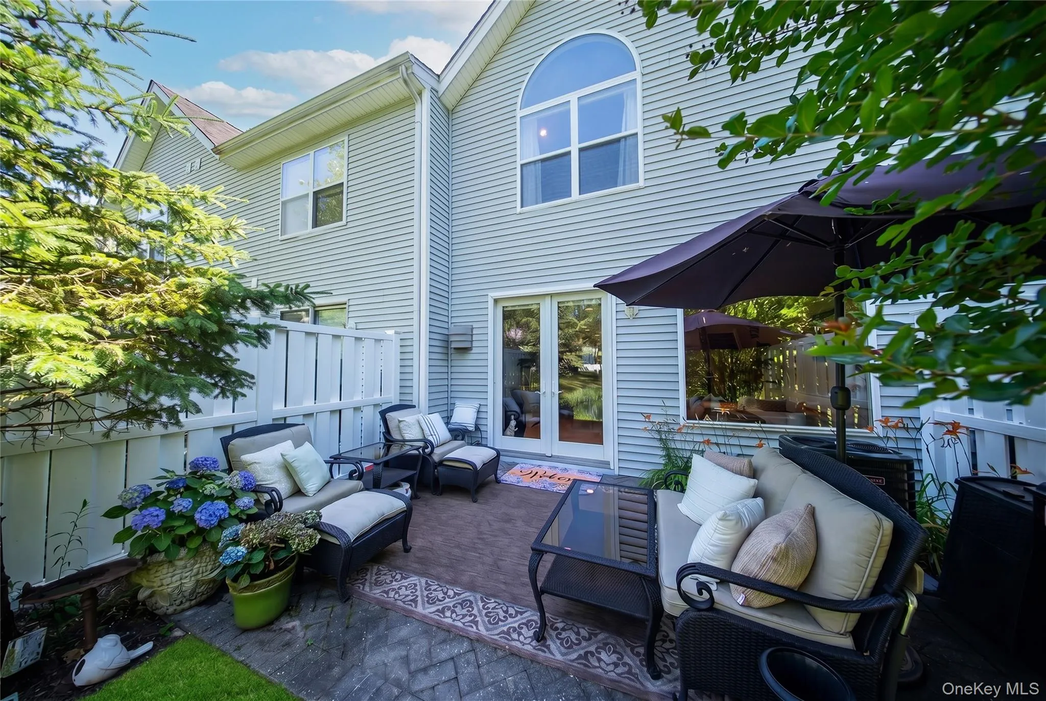 56 Leeward Court, Brookhaven, NY, 2 Bedrooms Bedrooms, 5 Rooms Rooms,2 BathroomsBathrooms,Residential,For Rent,Leeward,0,1019153 56 Leeward Court, Brookhaven, NY, 2 Bedrooms Bedrooms, 5 Rooms Rooms,2 BathroomsBathrooms,Residential,For Rent,Leeward,0,1019153