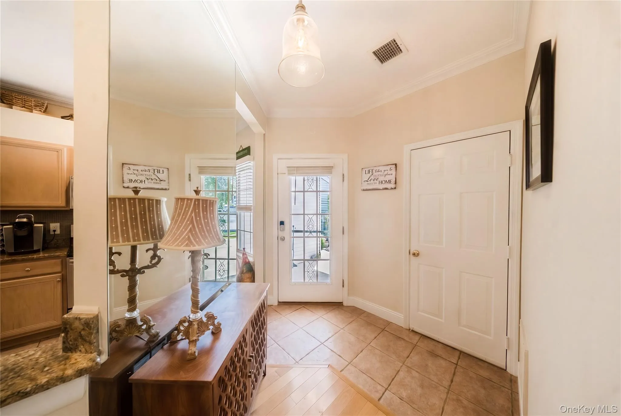 56 Leeward Court, Brookhaven, NY, 2 Bedrooms Bedrooms, 5 Rooms Rooms,2 BathroomsBathrooms,Residential,For Rent,Leeward,0,1019153 56 Leeward Court, Brookhaven, NY, 2 Bedrooms Bedrooms, 5 Rooms Rooms,2 BathroomsBathrooms,Residential,For Rent,Leeward,0,1019153