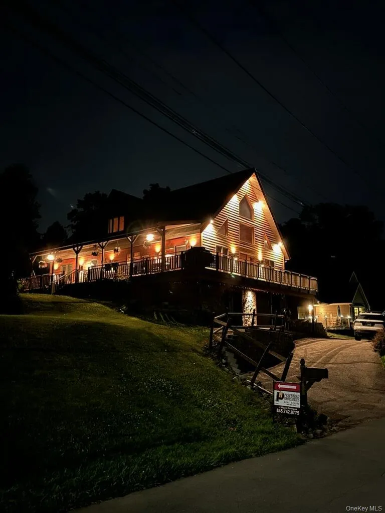 23 Orange Terrace, Middletown, NY, 3 Bedrooms Bedrooms, 6 Rooms Rooms,3 BathroomsBathrooms,Residential,For Rent,Orange,0,1019155 23 Orange Terrace, Middletown, NY, 3 Bedrooms Bedrooms, 6 Rooms Rooms,3 BathroomsBathrooms,Residential,For Rent,Orange,0,1019155