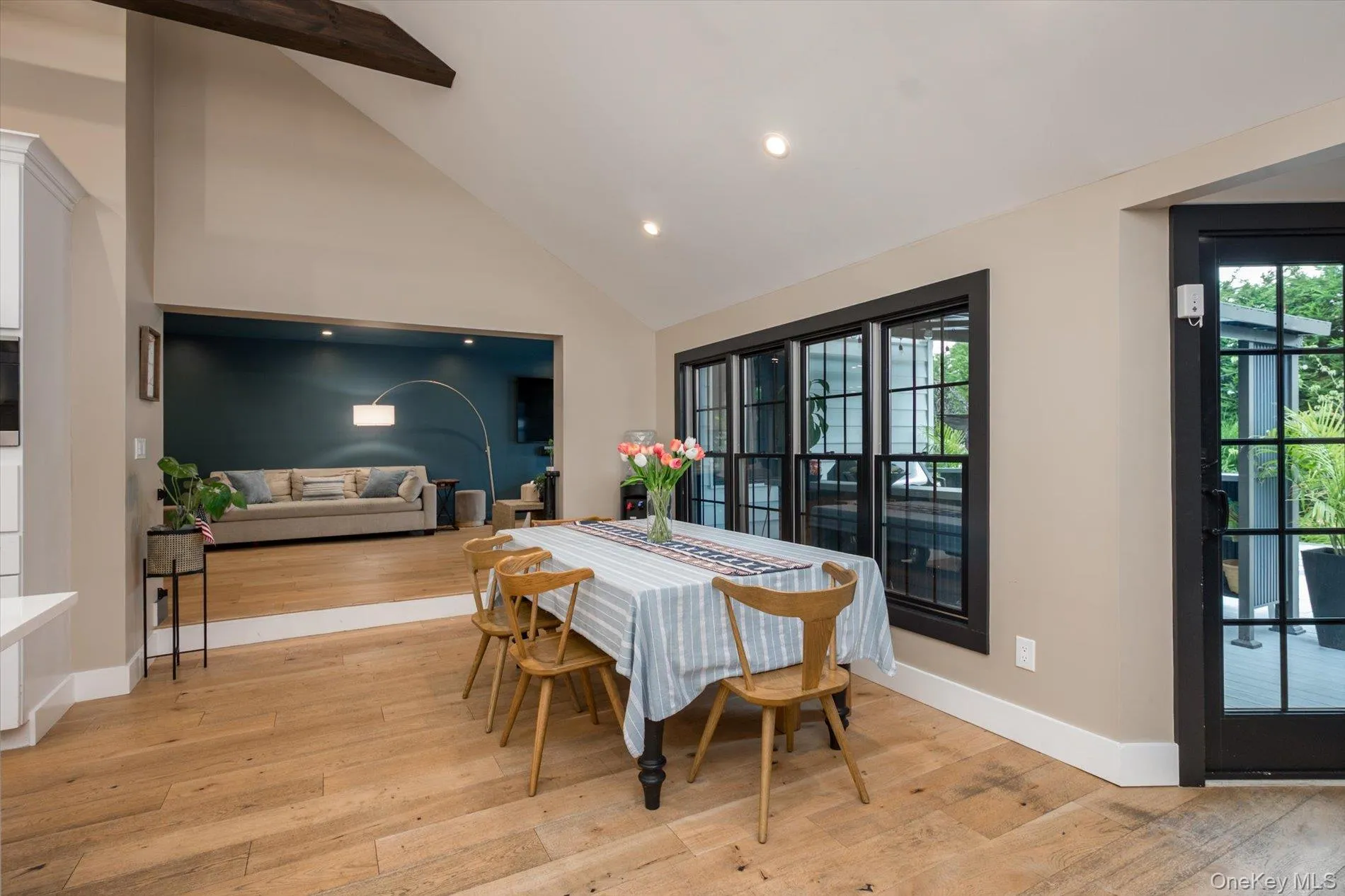 131 Fairview Road, Oyster Bay, NY, 5 Bedrooms Bedrooms, 13 Rooms Rooms,2 BathroomsBathrooms,Residential,For Rent,Fairview,0,1019156 131 Fairview Road, Oyster Bay, NY, 5 Bedrooms Bedrooms, 13 Rooms Rooms,2 BathroomsBathrooms,Residential,For Rent,Fairview,0,1019156
