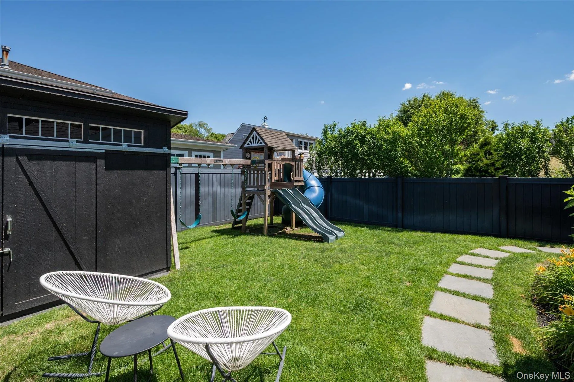 131 Fairview Road, Oyster Bay, NY, 5 Bedrooms Bedrooms, 13 Rooms Rooms,2 BathroomsBathrooms,Residential,For Rent,Fairview,0,1019156 131 Fairview Road, Oyster Bay, NY, 5 Bedrooms Bedrooms, 13 Rooms Rooms,2 BathroomsBathrooms,Residential,For Rent,Fairview,0,1019156