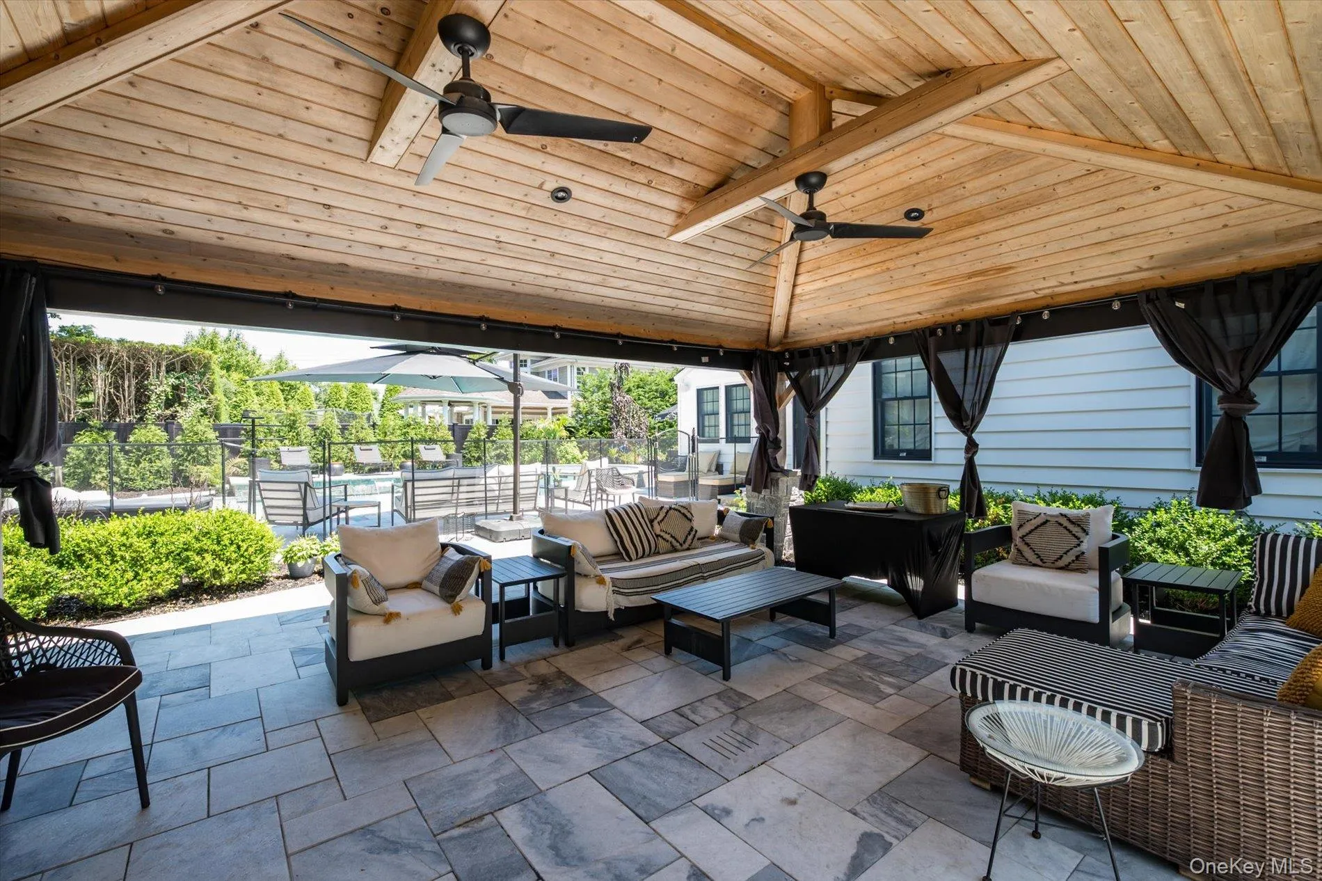 131 Fairview Road, Oyster Bay, NY, 5 Bedrooms Bedrooms, 13 Rooms Rooms,2 BathroomsBathrooms,Residential,For Rent,Fairview,0,1019156 131 Fairview Road, Oyster Bay, NY, 5 Bedrooms Bedrooms, 13 Rooms Rooms,2 BathroomsBathrooms,Residential,For Rent,Fairview,0,1019156