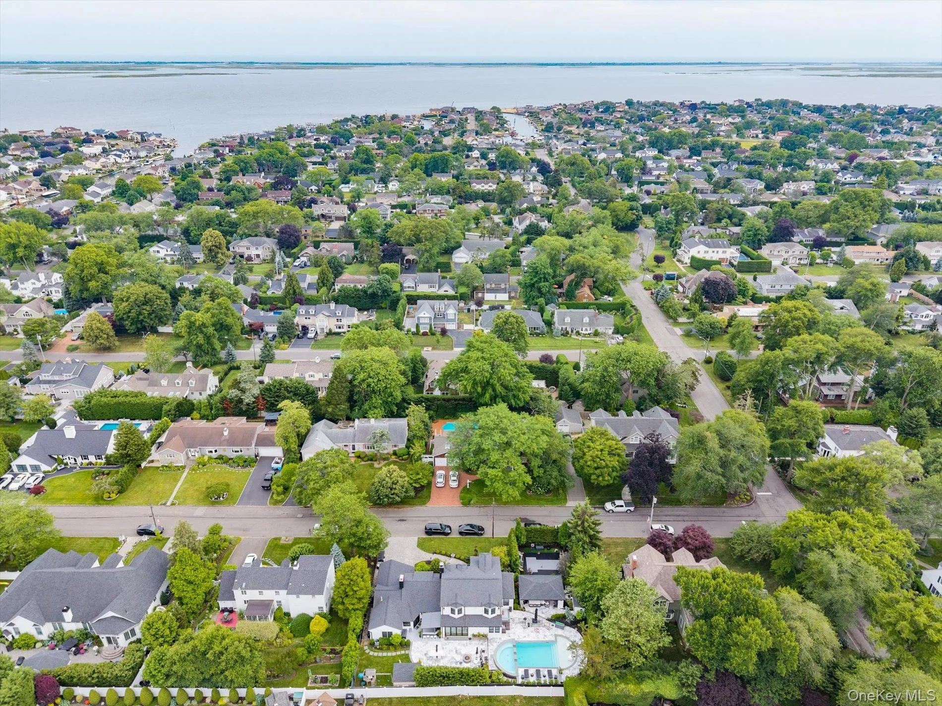 131 Fairview Road, Oyster Bay, NY, 5 Bedrooms Bedrooms, 13 Rooms Rooms,2 BathroomsBathrooms,Residential,For Rent,Fairview,0,1019156 131 Fairview Road, Oyster Bay, NY, 5 Bedrooms Bedrooms, 13 Rooms Rooms,2 BathroomsBathrooms,Residential,For Rent,Fairview,0,1019156
