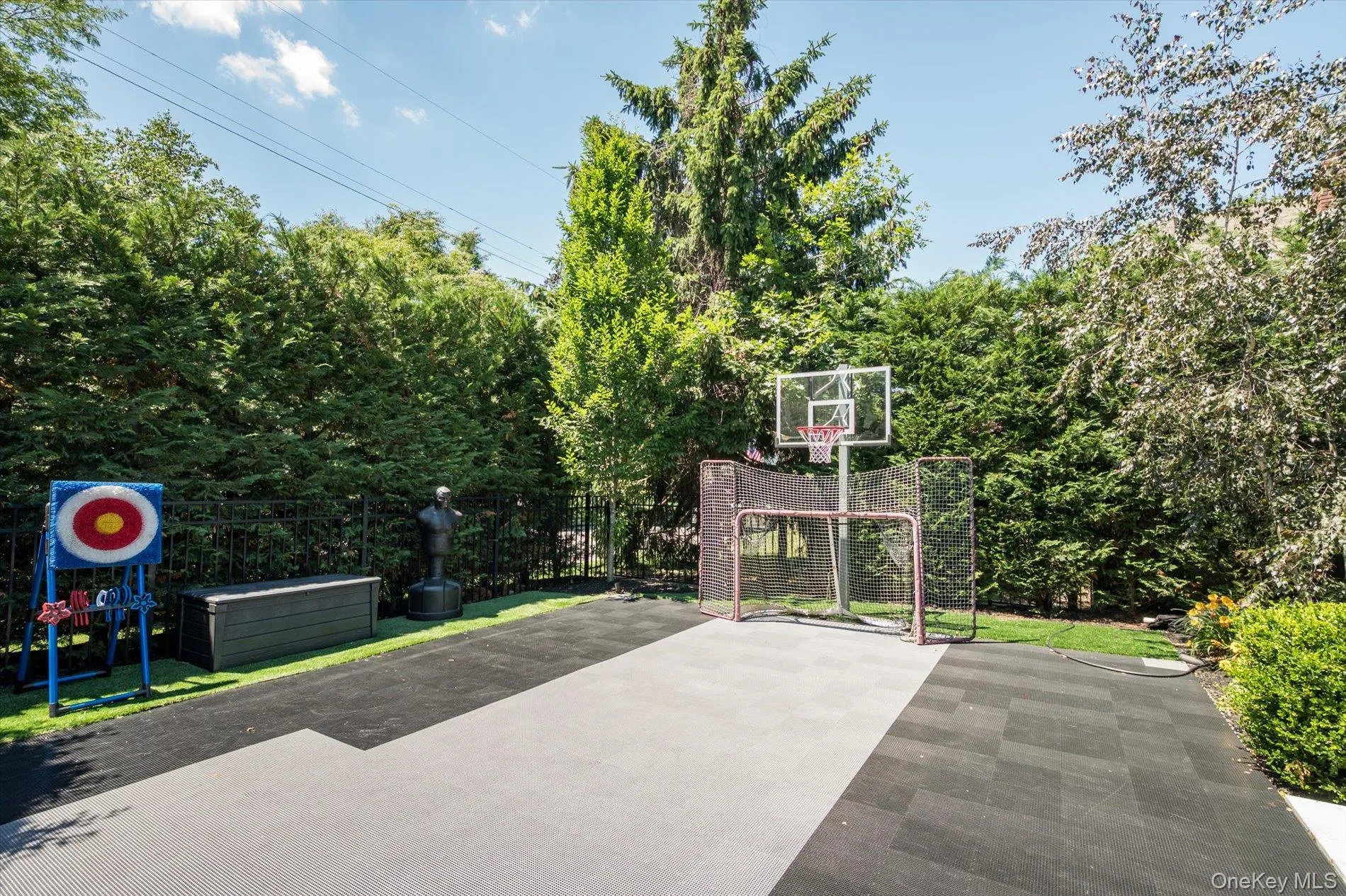 131 Fairview Road, Oyster Bay, NY, 5 Bedrooms Bedrooms, 13 Rooms Rooms,2 BathroomsBathrooms,Residential,For Rent,Fairview,0,1019156 131 Fairview Road, Oyster Bay, NY, 5 Bedrooms Bedrooms, 13 Rooms Rooms,2 BathroomsBathrooms,Residential,For Rent,Fairview,0,1019156