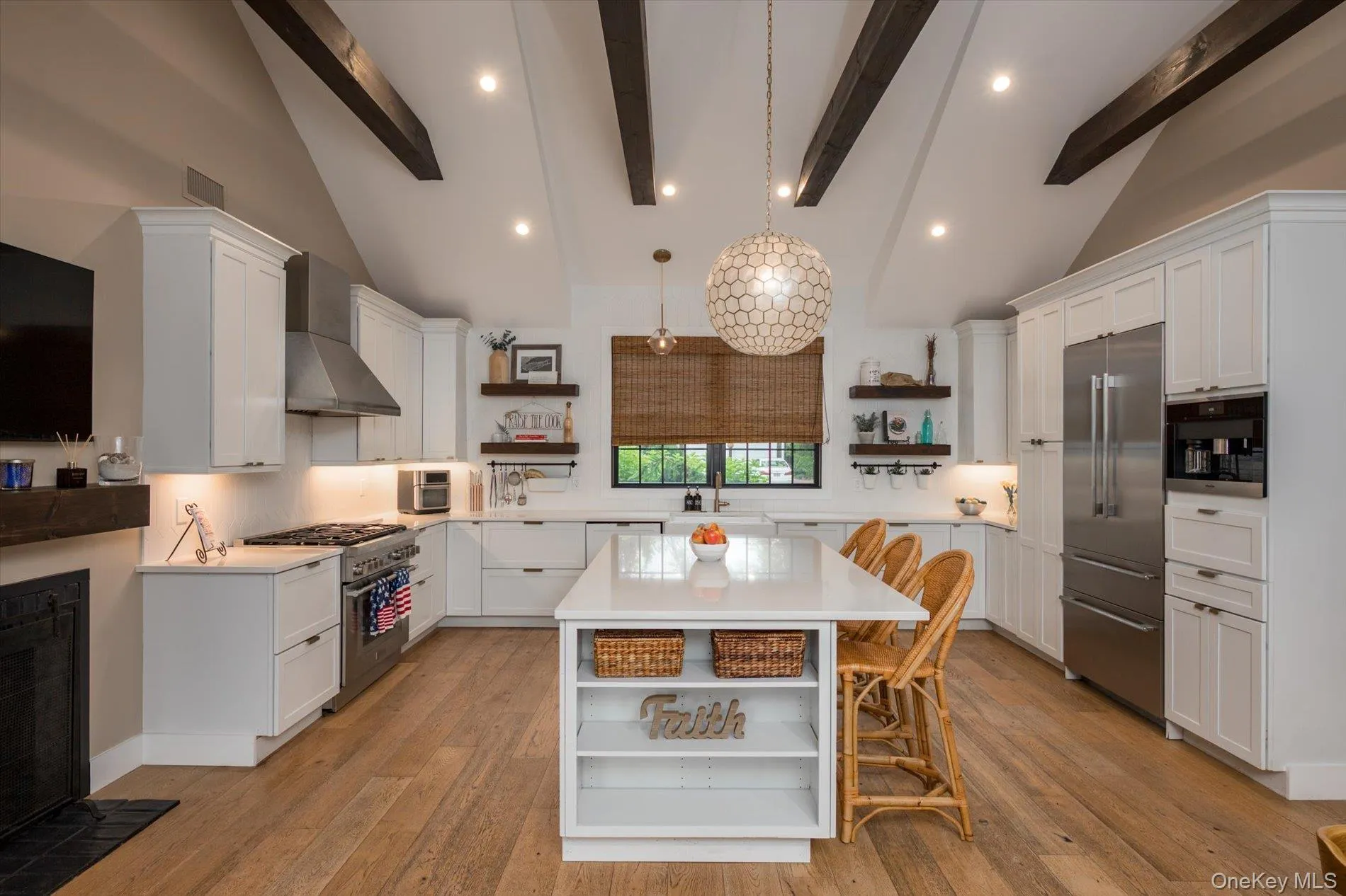 131 Fairview Road, Oyster Bay, NY, 5 Bedrooms Bedrooms, 13 Rooms Rooms,2 BathroomsBathrooms,Residential,For Rent,Fairview,0,1019156 131 Fairview Road, Oyster Bay, NY, 5 Bedrooms Bedrooms, 13 Rooms Rooms,2 BathroomsBathrooms,Residential,For Rent,Fairview,0,1019156