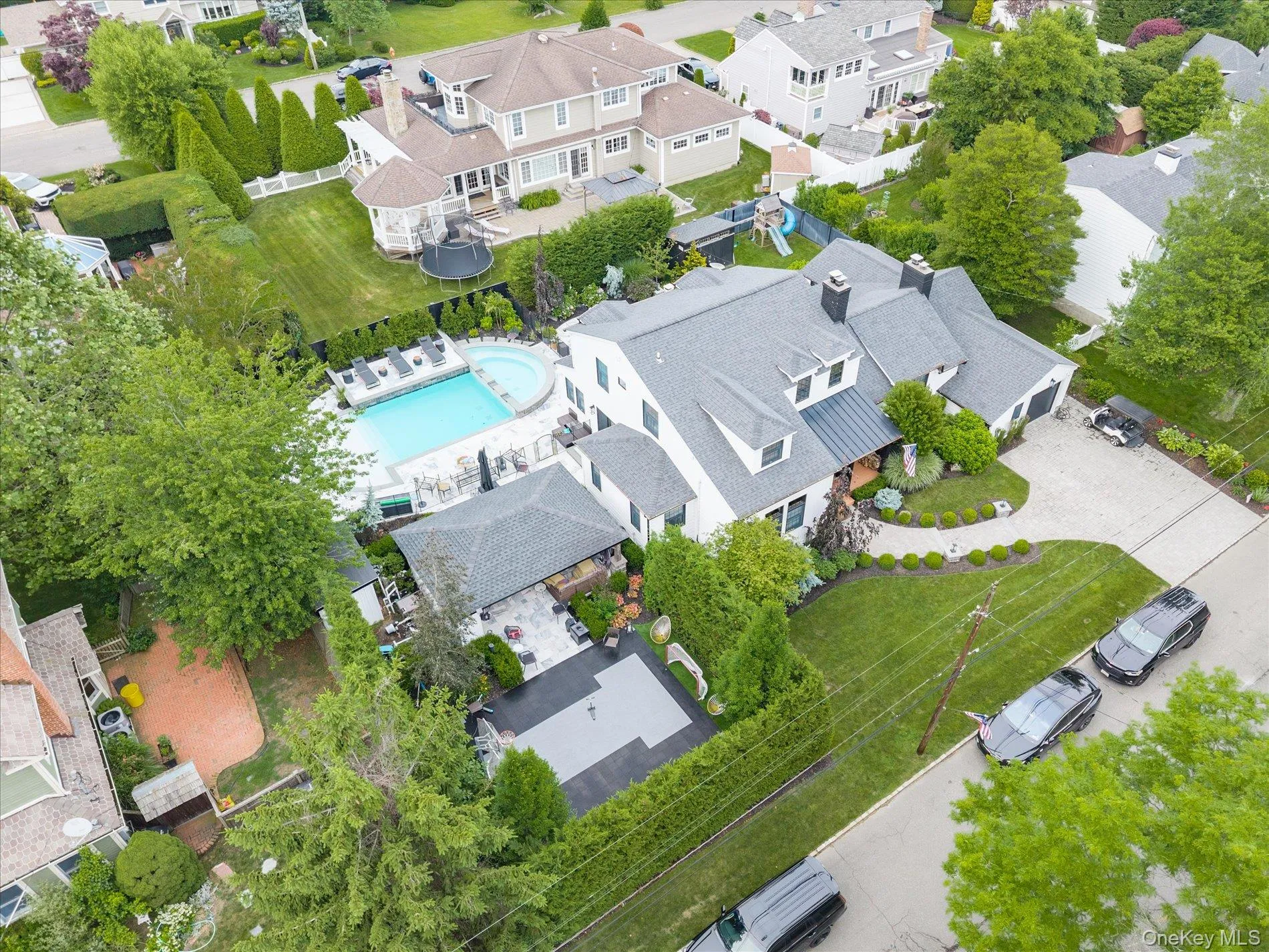 131 Fairview Road, Oyster Bay, NY, 5 Bedrooms Bedrooms, 13 Rooms Rooms,2 BathroomsBathrooms,Residential,For Rent,Fairview,0,1019156 131 Fairview Road, Oyster Bay, NY, 5 Bedrooms Bedrooms, 13 Rooms Rooms,2 BathroomsBathrooms,Residential,For Rent,Fairview,0,1019156