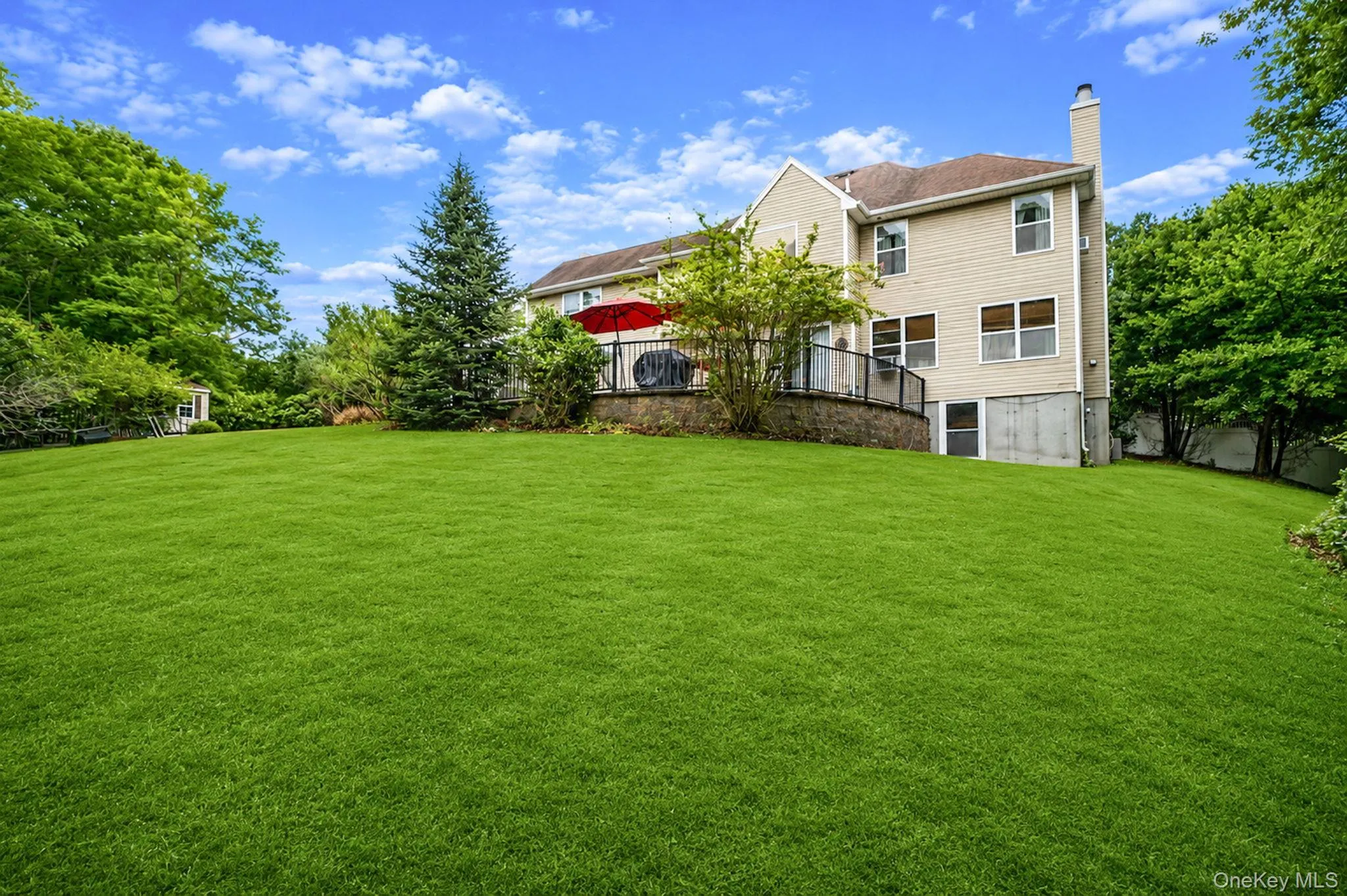 17 Holmes Avenue, Brookhaven, NY, 5 Bedrooms Bedrooms, 10 Rooms Rooms,2 BathroomsBathrooms,Residential,For Rent,Holmes,0,1019160 17 Holmes Avenue, Brookhaven, NY, 5 Bedrooms Bedrooms, 10 Rooms Rooms,2 BathroomsBathrooms,Residential,For Rent,Holmes,0,1019160
