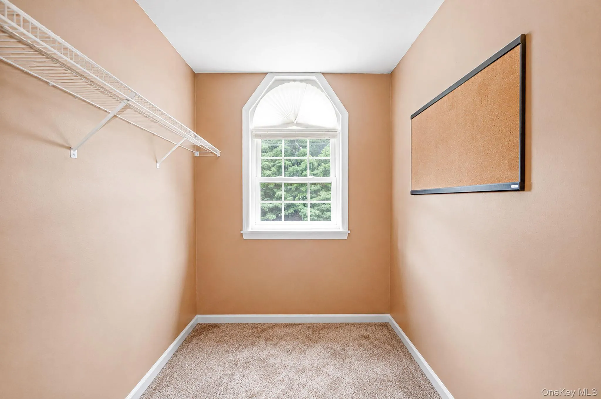 17 Holmes Avenue, Brookhaven, NY, 5 Bedrooms Bedrooms, 10 Rooms Rooms,2 BathroomsBathrooms,Residential,For Rent,Holmes,0,1019160 17 Holmes Avenue, Brookhaven, NY, 5 Bedrooms Bedrooms, 10 Rooms Rooms,2 BathroomsBathrooms,Residential,For Rent,Holmes,0,1019160