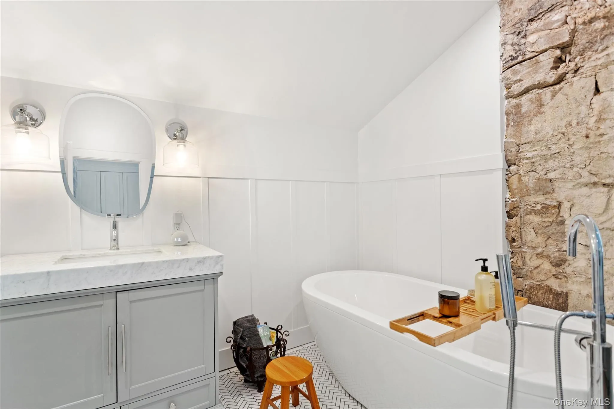 35 Old Snake Hill Road, Pound Ridge, NY, 4 Bedrooms Bedrooms, 12 Rooms Rooms,5 BathroomsBathrooms,Residential,For Rent,Old Snake Hill,0,1019164 35 Old Snake Hill Road, Pound Ridge, NY, 4 Bedrooms Bedrooms, 12 Rooms Rooms,5 BathroomsBathrooms,Residential,For Rent,Old Snake Hill,0,1019164