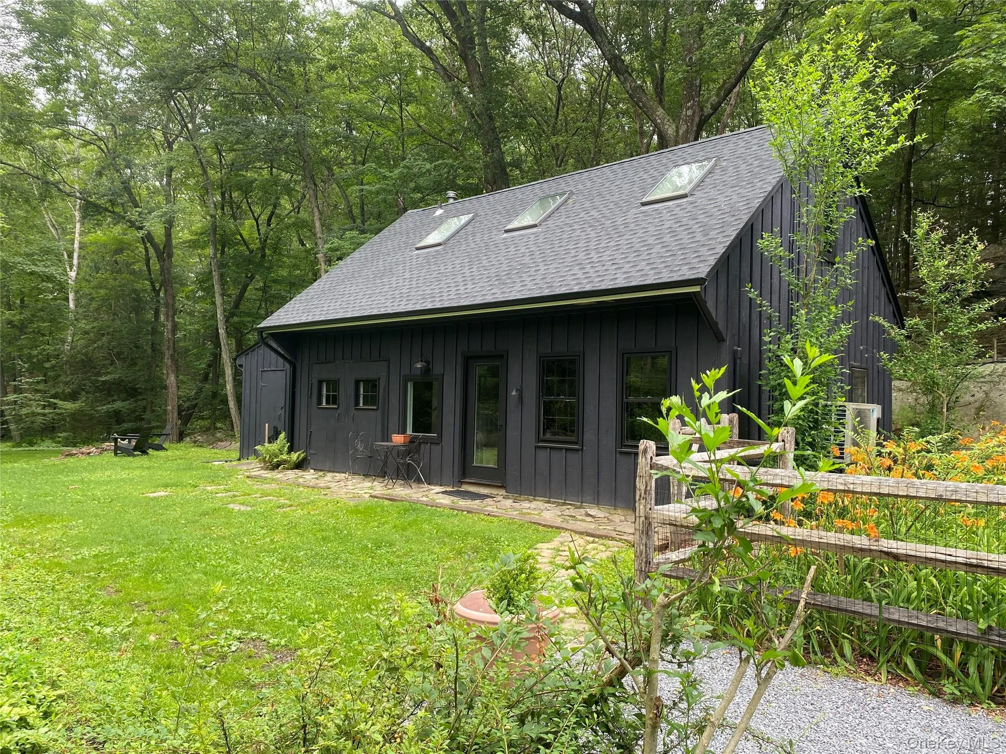 35 Old Snake Hill Road, Pound Ridge, NY, 4 Bedrooms Bedrooms, 12 Rooms Rooms,5 BathroomsBathrooms,Residential,For Rent,Old Snake Hill,0,1019164 35 Old Snake Hill Road, Pound Ridge, NY, 4 Bedrooms Bedrooms, 12 Rooms Rooms,5 BathroomsBathrooms,Residential,For Rent,Old Snake Hill,0,1019164