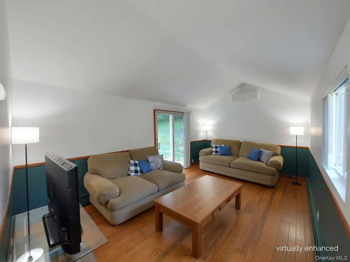 185 Oxford Road, Blooming Grove, NY, 3 Bedrooms Bedrooms, 8 Rooms Rooms,1 BathroomBathrooms,Residential,For Rent,Oxford,0,1019170 185 Oxford Road, Blooming Grove, NY, 3 Bedrooms Bedrooms, 8 Rooms Rooms,1 BathroomBathrooms,Residential,For Rent,Oxford,0,1019170