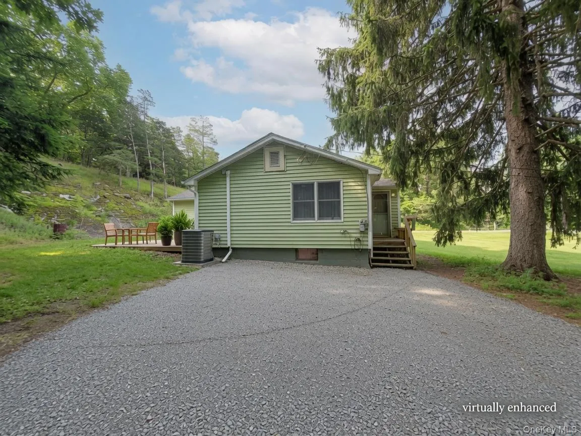 185 Oxford Road, Blooming Grove, NY, 3 Bedrooms Bedrooms, 8 Rooms Rooms,1 BathroomBathrooms,Residential,For Rent,Oxford,0,1019170 185 Oxford Road, Blooming Grove, NY, 3 Bedrooms Bedrooms, 8 Rooms Rooms,1 BathroomBathrooms,Residential,For Rent,Oxford,0,1019170