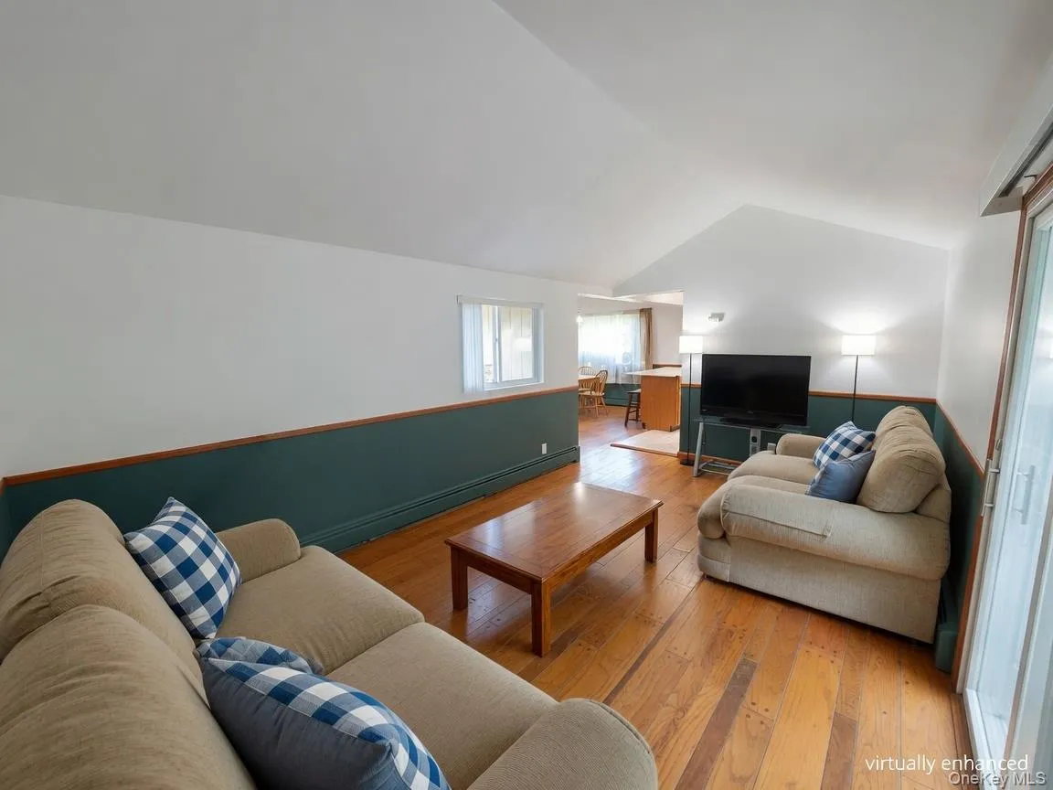 185 Oxford Road, Blooming Grove, NY, 3 Bedrooms Bedrooms, 8 Rooms Rooms,1 BathroomBathrooms,Residential,For Rent,Oxford,0,1019170 185 Oxford Road, Blooming Grove, NY, 3 Bedrooms Bedrooms, 8 Rooms Rooms,1 BathroomBathrooms,Residential,For Rent,Oxford,0,1019170