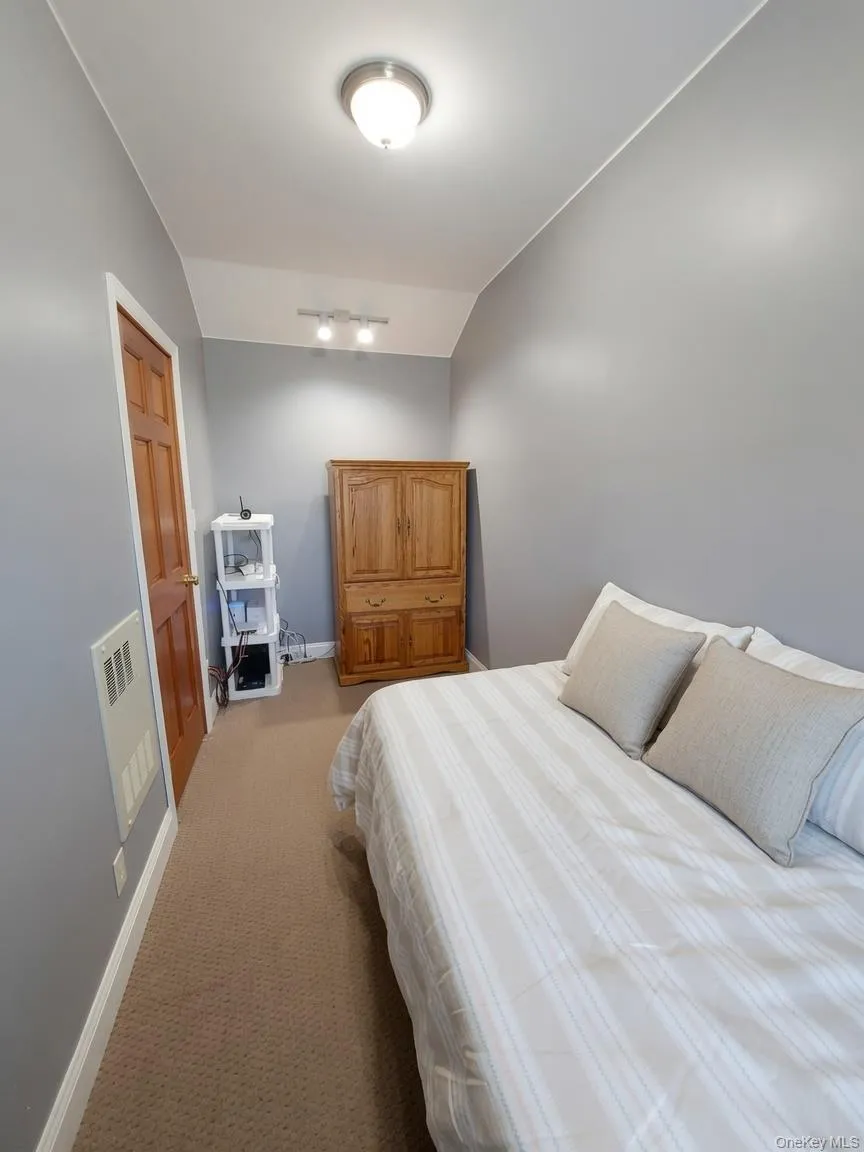 185 Oxford Road, Blooming Grove, NY, 3 Bedrooms Bedrooms, 8 Rooms Rooms,1 BathroomBathrooms,Residential,For Rent,Oxford,0,1019170 185 Oxford Road, Blooming Grove, NY, 3 Bedrooms Bedrooms, 8 Rooms Rooms,1 BathroomBathrooms,Residential,For Rent,Oxford,0,1019170