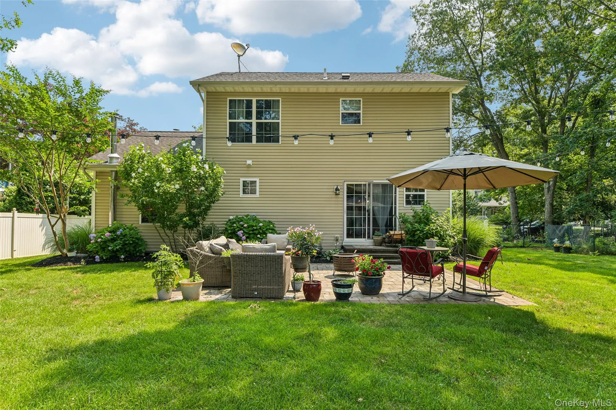 330 Harrison Avenue, Brookhaven, NY, 4 Bedrooms Bedrooms, 7 Rooms Rooms,2 BathroomsBathrooms,Residential,For Rent,Harrison,0,1019175 330 Harrison Avenue, Brookhaven, NY, 4 Bedrooms Bedrooms, 7 Rooms Rooms,2 BathroomsBathrooms,Residential,For Rent,Harrison,0,1019175