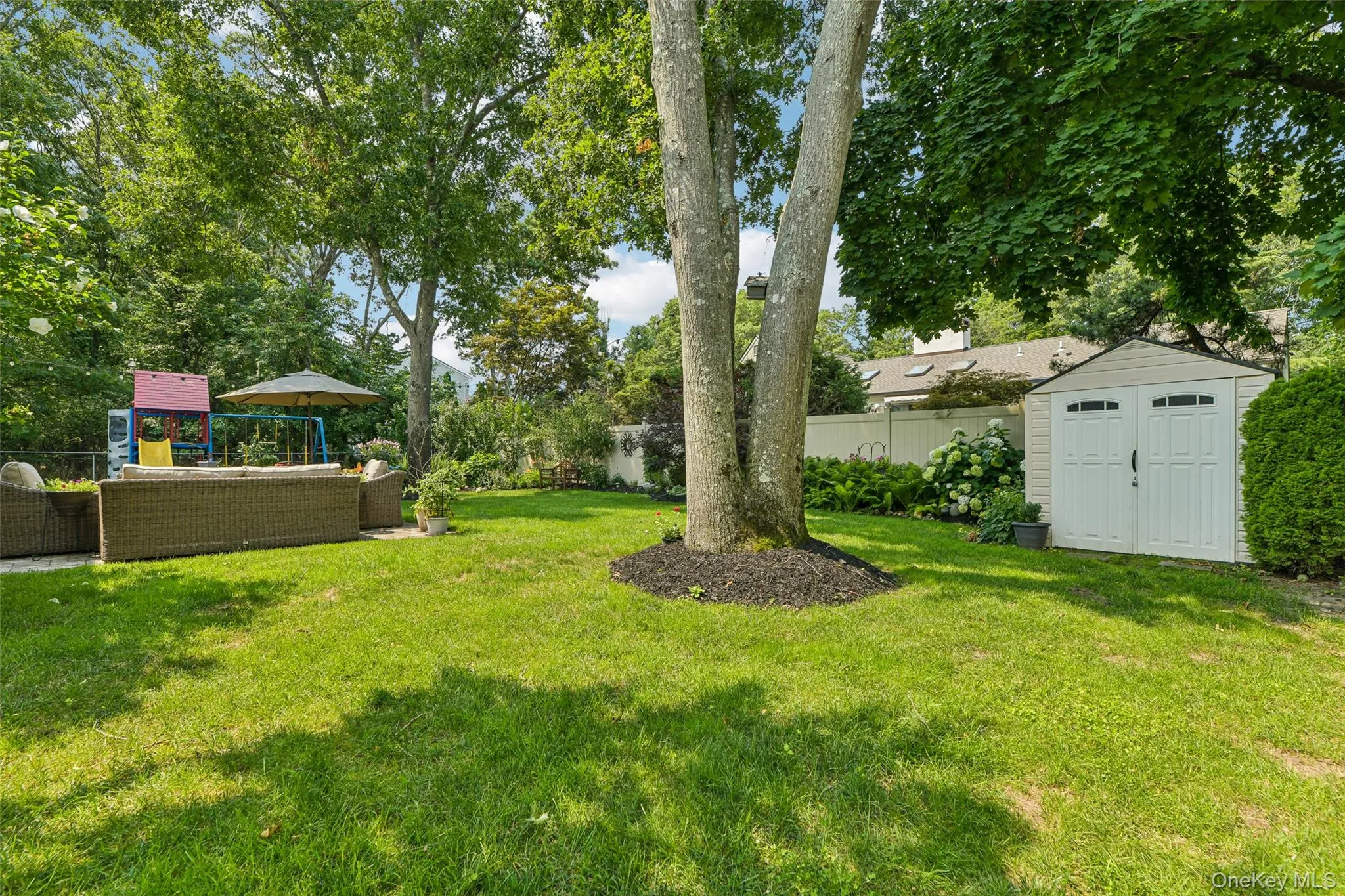330 Harrison Avenue, Brookhaven, NY, 4 Bedrooms Bedrooms, 7 Rooms Rooms,2 BathroomsBathrooms,Residential,For Rent,Harrison,0,1019175 330 Harrison Avenue, Brookhaven, NY, 4 Bedrooms Bedrooms, 7 Rooms Rooms,2 BathroomsBathrooms,Residential,For Rent,Harrison,0,1019175