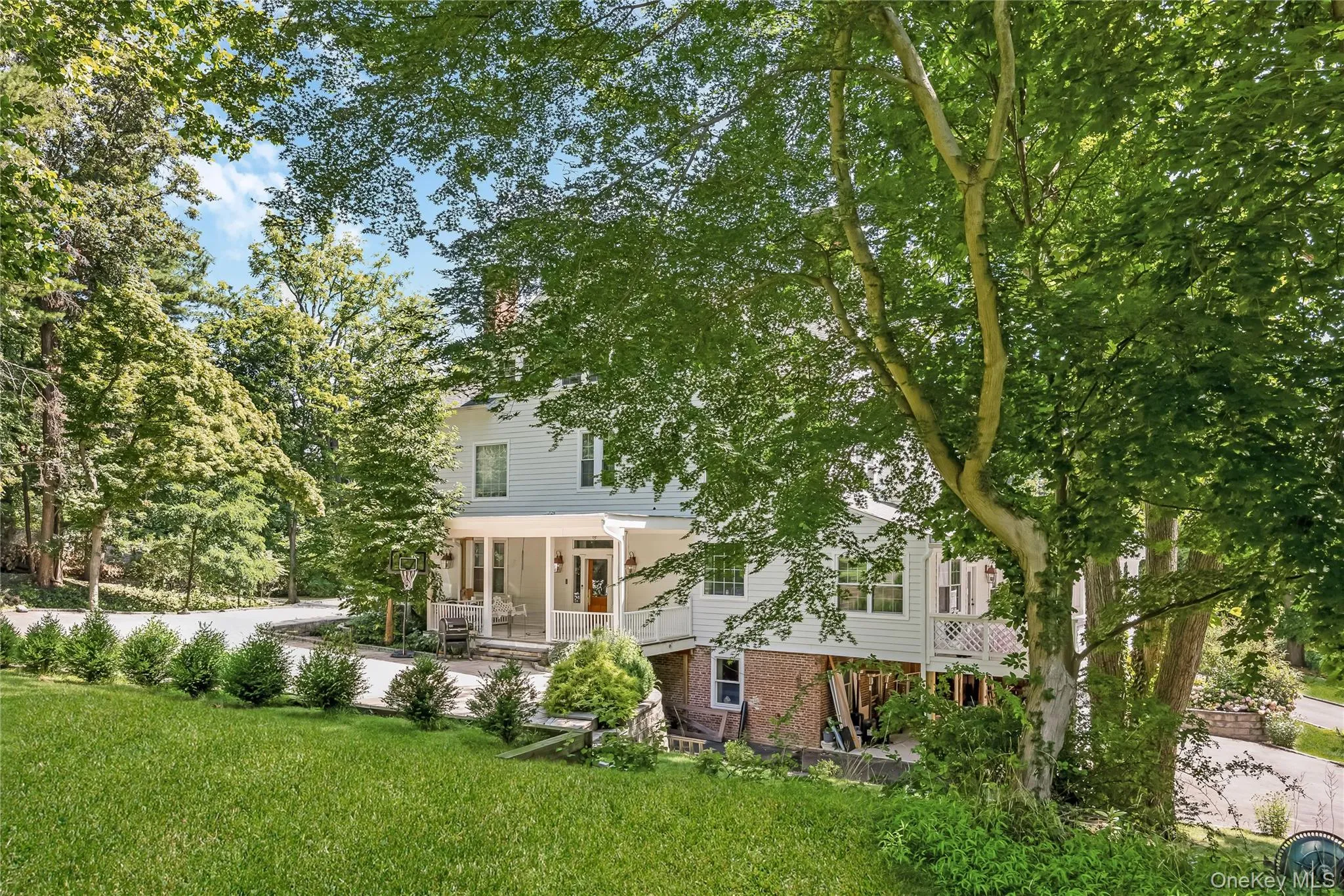 314 Mill Hill Road, Oyster Bay, NY, 7 Bedrooms Bedrooms, 20 Rooms Rooms,6 BathroomsBathrooms,Residential,For Rent,Mill Hill,0,1019177 314 Mill Hill Road, Oyster Bay, NY, 7 Bedrooms Bedrooms, 20 Rooms Rooms,6 BathroomsBathrooms,Residential,For Rent,Mill Hill,0,1019177