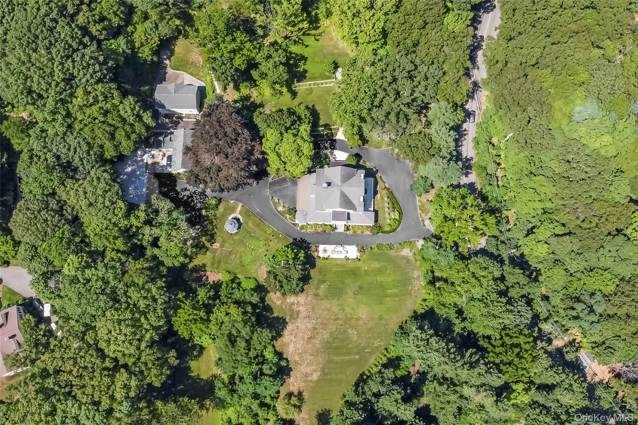 314 Mill Hill Road, Oyster Bay, NY, 7 Bedrooms Bedrooms, 20 Rooms Rooms,6 BathroomsBathrooms,Residential,For Rent,Mill Hill,0,1019177 314 Mill Hill Road, Oyster Bay, NY, 7 Bedrooms Bedrooms, 20 Rooms Rooms,6 BathroomsBathrooms,Residential,For Rent,Mill Hill,0,1019177