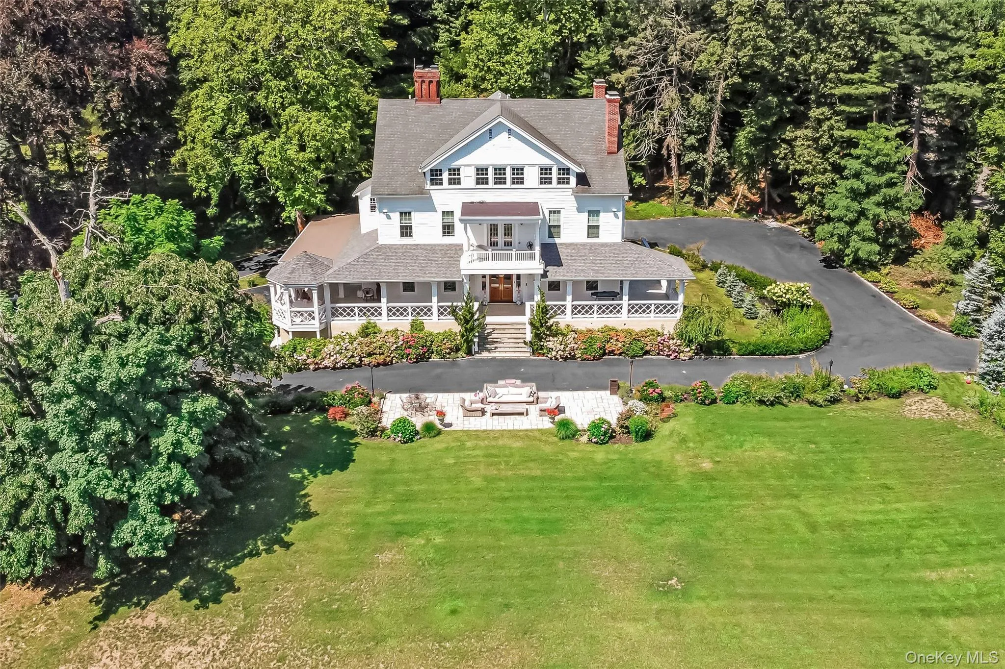 314 Mill Hill Road, Oyster Bay, NY, 7 Bedrooms Bedrooms, 20 Rooms Rooms,6 BathroomsBathrooms,Residential,For Rent,Mill Hill,0,1019177 314 Mill Hill Road, Oyster Bay, NY, 7 Bedrooms Bedrooms, 20 Rooms Rooms,6 BathroomsBathrooms,Residential,For Rent,Mill Hill,0,1019177