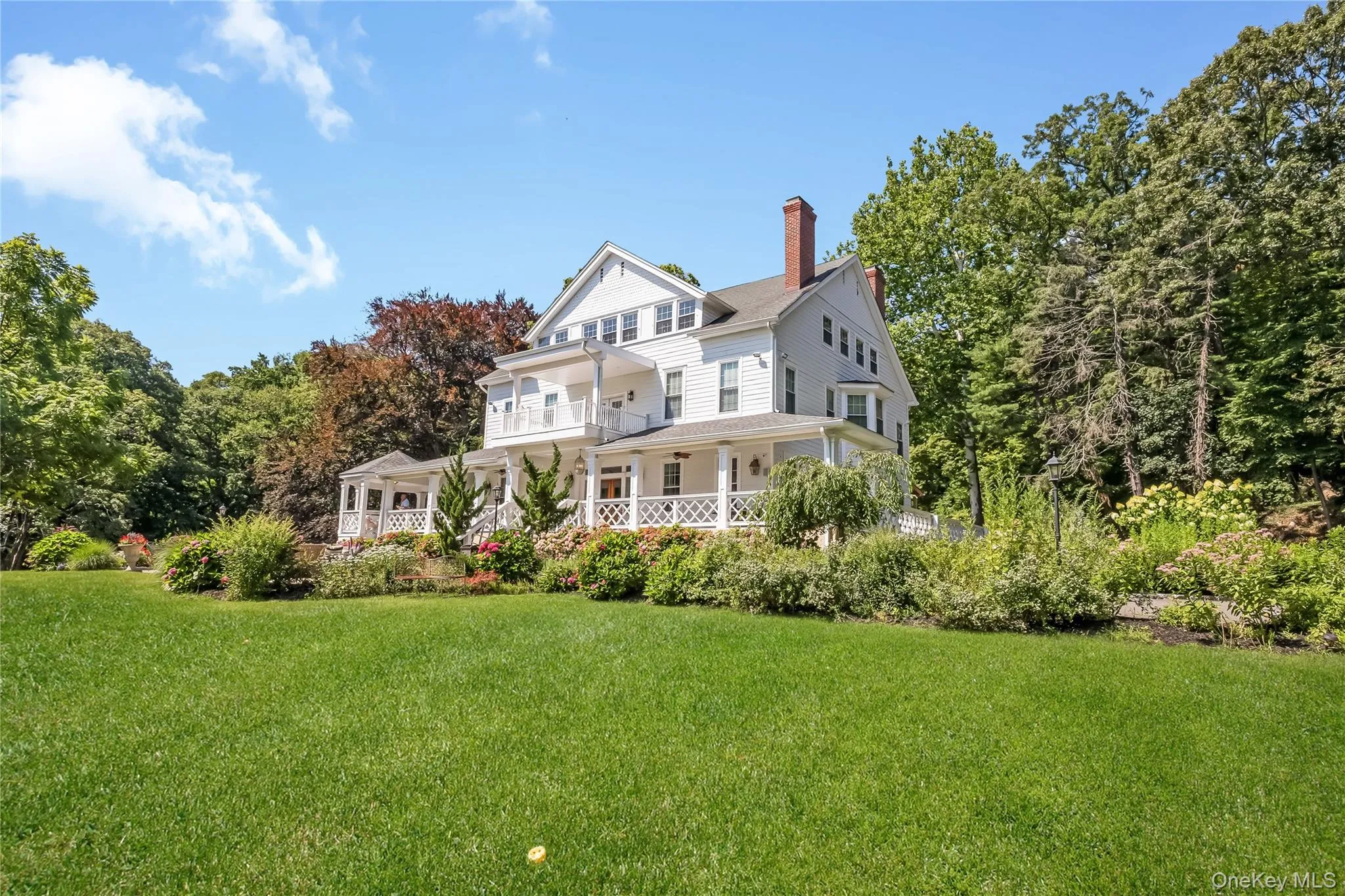 314 Mill Hill Road, Oyster Bay, NY, 7 Bedrooms Bedrooms, 20 Rooms Rooms,6 BathroomsBathrooms,Residential,For Rent,Mill Hill,0,1019177 314 Mill Hill Road, Oyster Bay, NY, 7 Bedrooms Bedrooms, 20 Rooms Rooms,6 BathroomsBathrooms,Residential,For Rent,Mill Hill,0,1019177