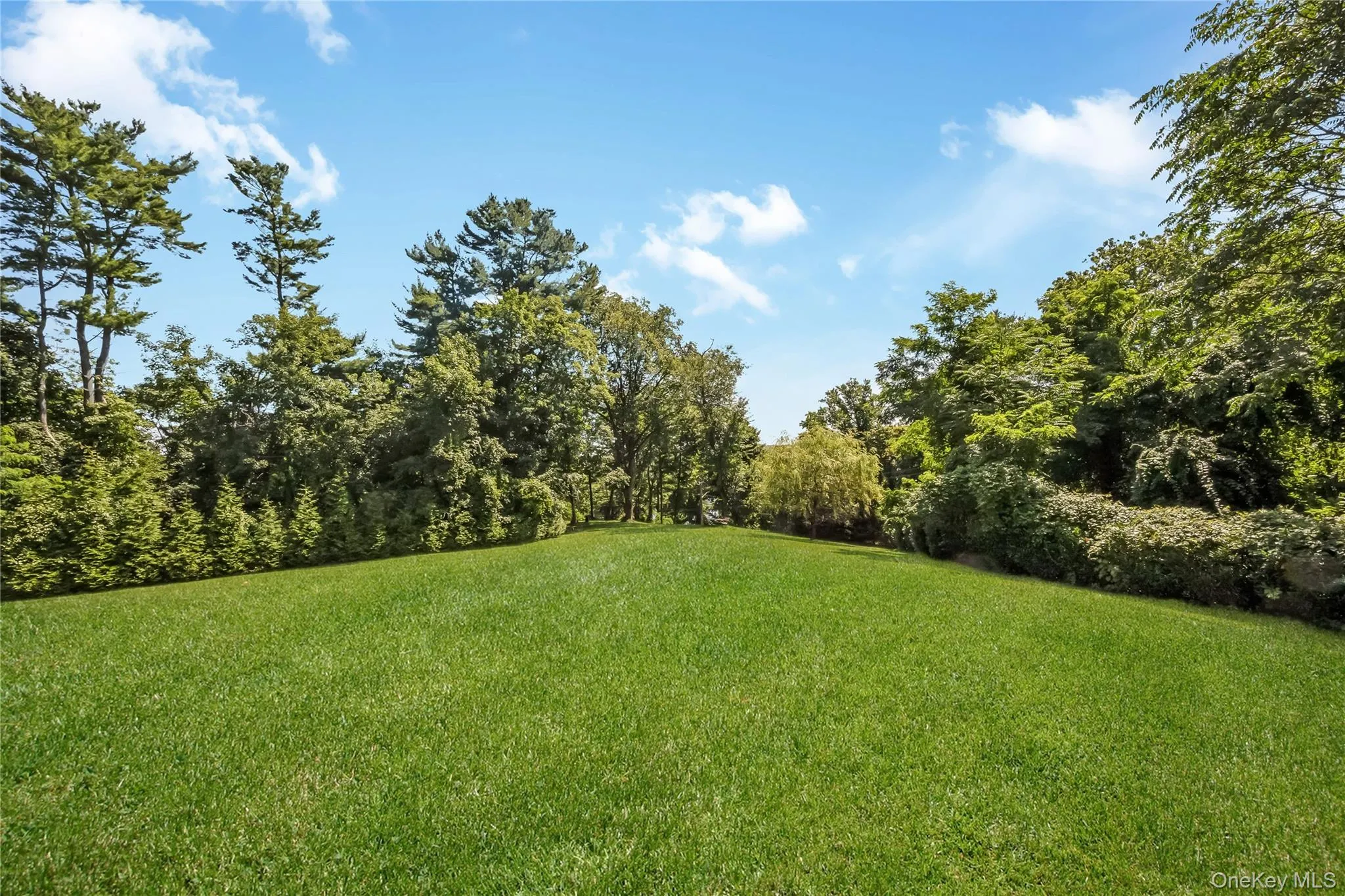 314 Mill Hill Road, Oyster Bay, NY, 7 Bedrooms Bedrooms, 20 Rooms Rooms,6 BathroomsBathrooms,Residential,For Rent,Mill Hill,0,1019177 314 Mill Hill Road, Oyster Bay, NY, 7 Bedrooms Bedrooms, 20 Rooms Rooms,6 BathroomsBathrooms,Residential,For Rent,Mill Hill,0,1019177