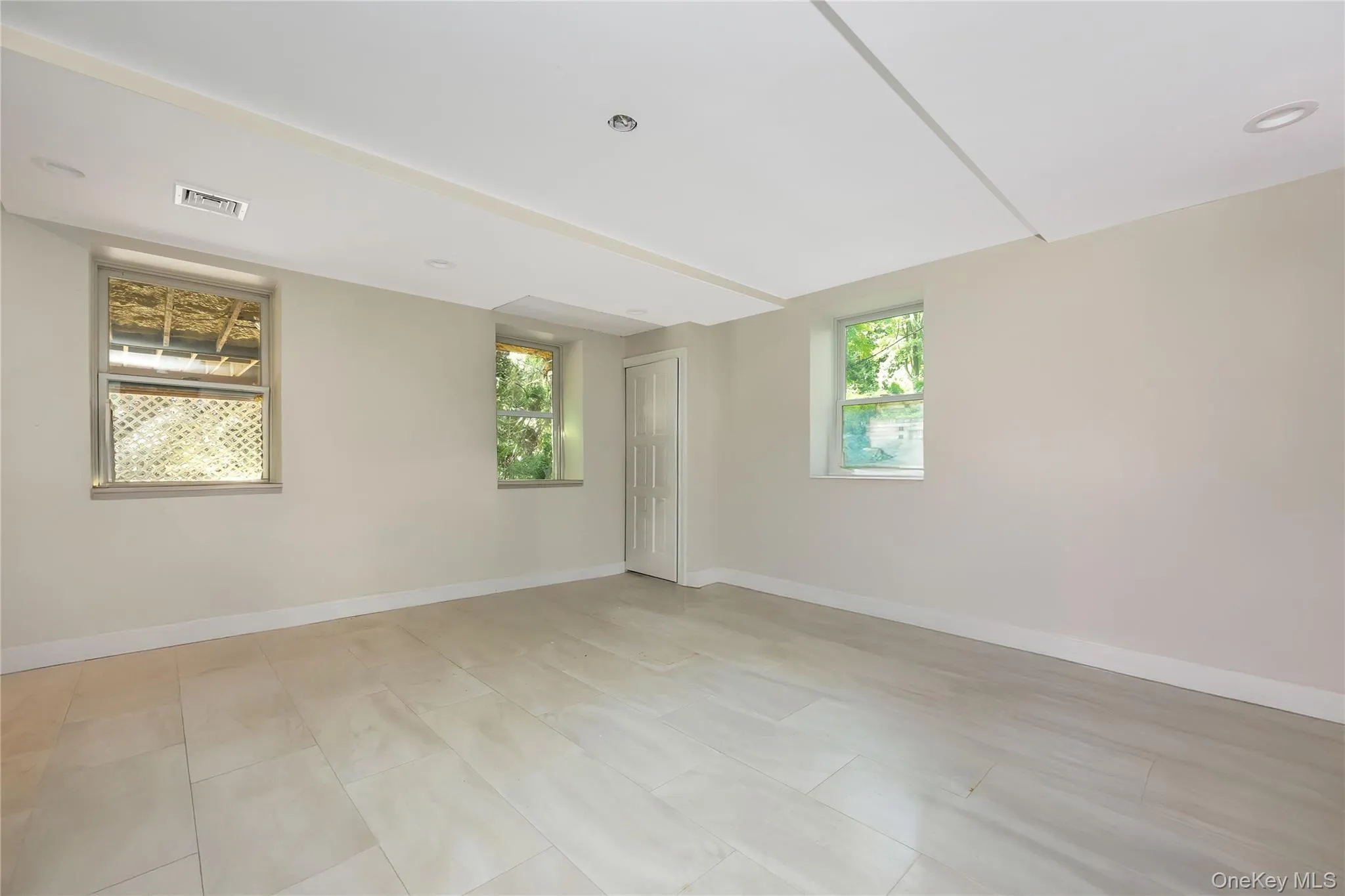 314 Mill Hill Road, Oyster Bay, NY, 7 Bedrooms Bedrooms, 20 Rooms Rooms,6 BathroomsBathrooms,Residential,For Rent,Mill Hill,0,1019177 314 Mill Hill Road, Oyster Bay, NY, 7 Bedrooms Bedrooms, 20 Rooms Rooms,6 BathroomsBathrooms,Residential,For Rent,Mill Hill,0,1019177