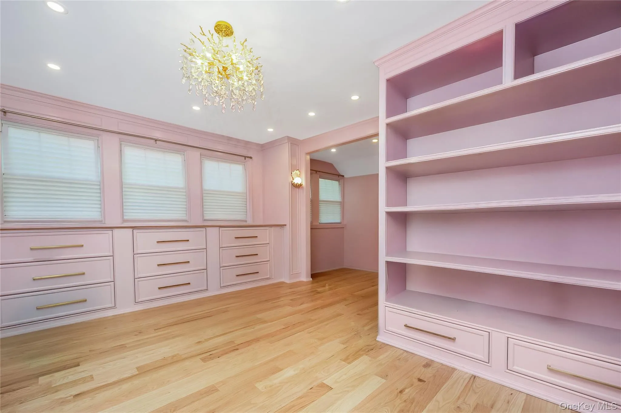 314 Mill Hill Road, Oyster Bay, NY, 7 Bedrooms Bedrooms, 20 Rooms Rooms,6 BathroomsBathrooms,Residential,For Rent,Mill Hill,0,1019177 314 Mill Hill Road, Oyster Bay, NY, 7 Bedrooms Bedrooms, 20 Rooms Rooms,6 BathroomsBathrooms,Residential,For Rent,Mill Hill,0,1019177