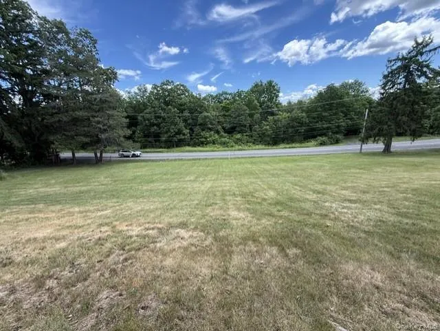 4073 Route 9W, Saugerties, NY, 3 Bedrooms Bedrooms, 9 Rooms Rooms,1 BathroomBathrooms,Residential,For Rent,Route 9W,0,1019192 4073 Route 9W, Saugerties, NY, 3 Bedrooms Bedrooms, 9 Rooms Rooms,1 BathroomBathrooms,Residential,For Rent,Route 9W,0,1019192