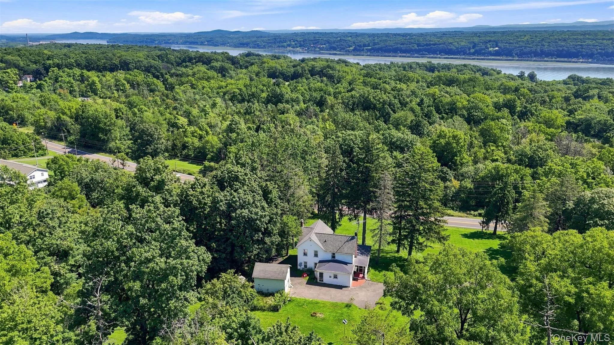 4073 Route 9W, Saugerties, NY, 3 Bedrooms Bedrooms, 9 Rooms Rooms,1 BathroomBathrooms,Residential,For Rent,Route 9W,0,1019192 4073 Route 9W, Saugerties, NY, 3 Bedrooms Bedrooms, 9 Rooms Rooms,1 BathroomBathrooms,Residential,For Rent,Route 9W,0,1019192